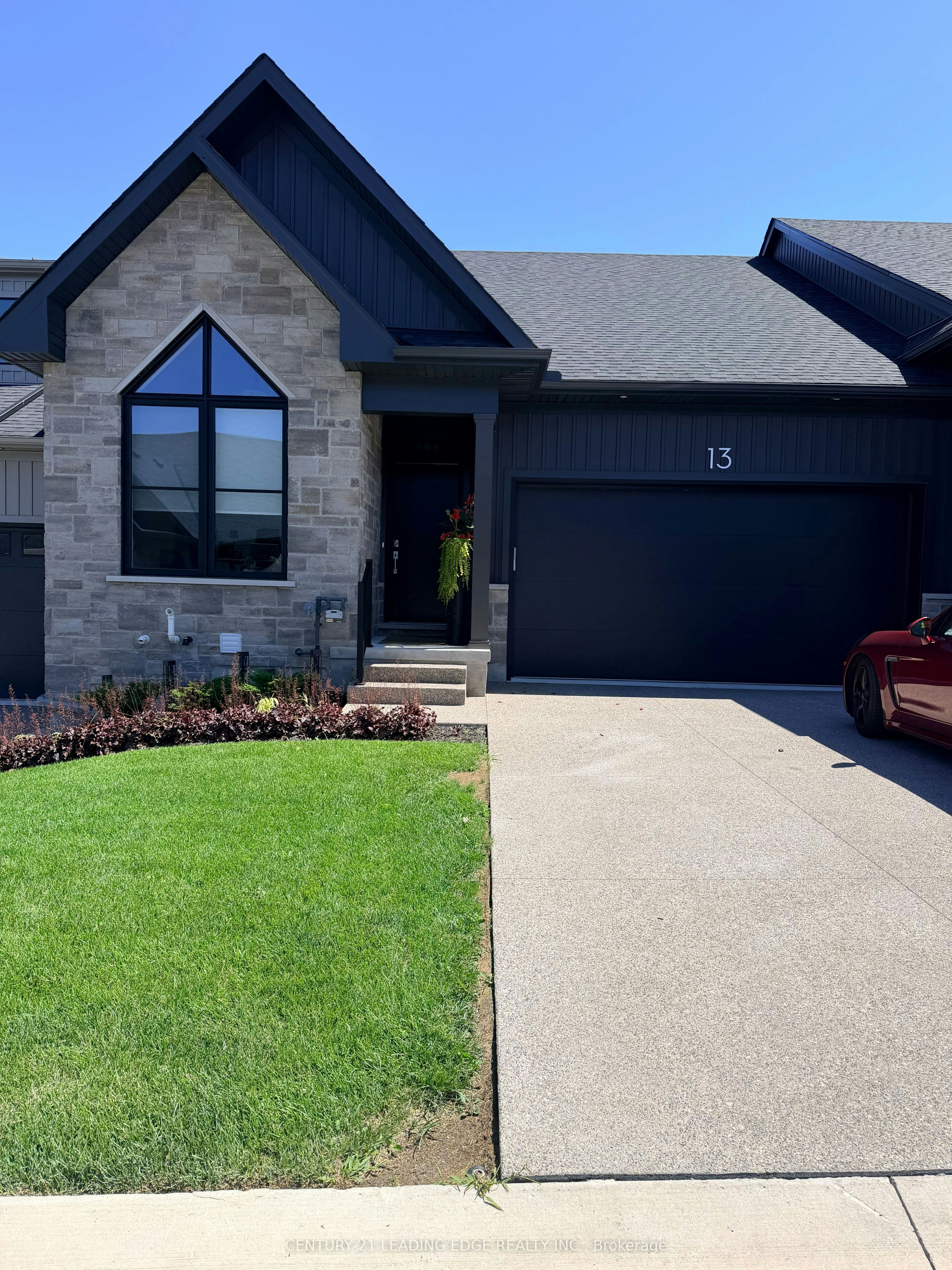 13-205 St Davids Road, St. Catharines, ON, L2V 0N6