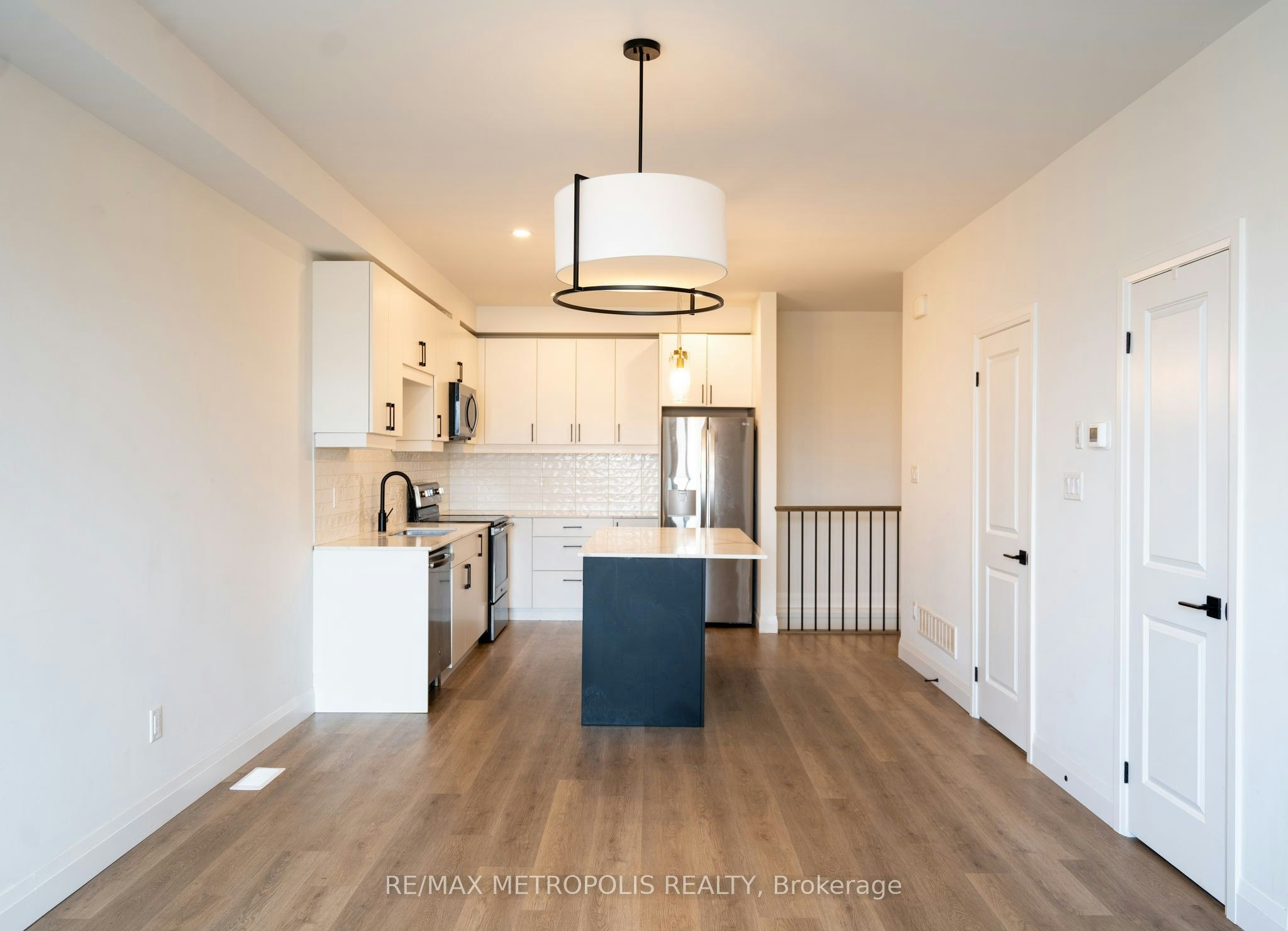121-3900 Savoy Street, London, ON, N6P 0E3 - 2