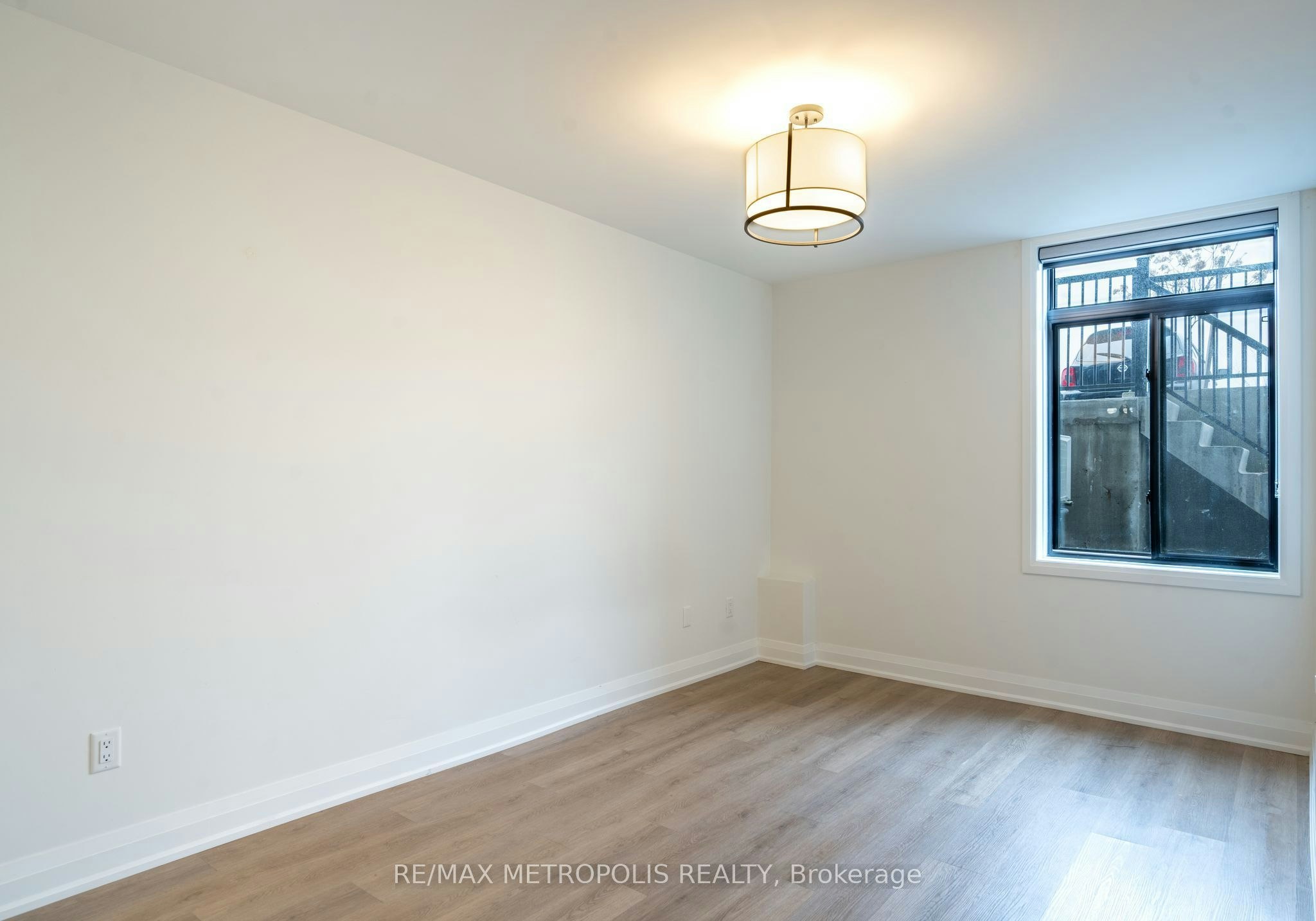 121-3900 Savoy Street, London, ON, N6P 0E3 - 5