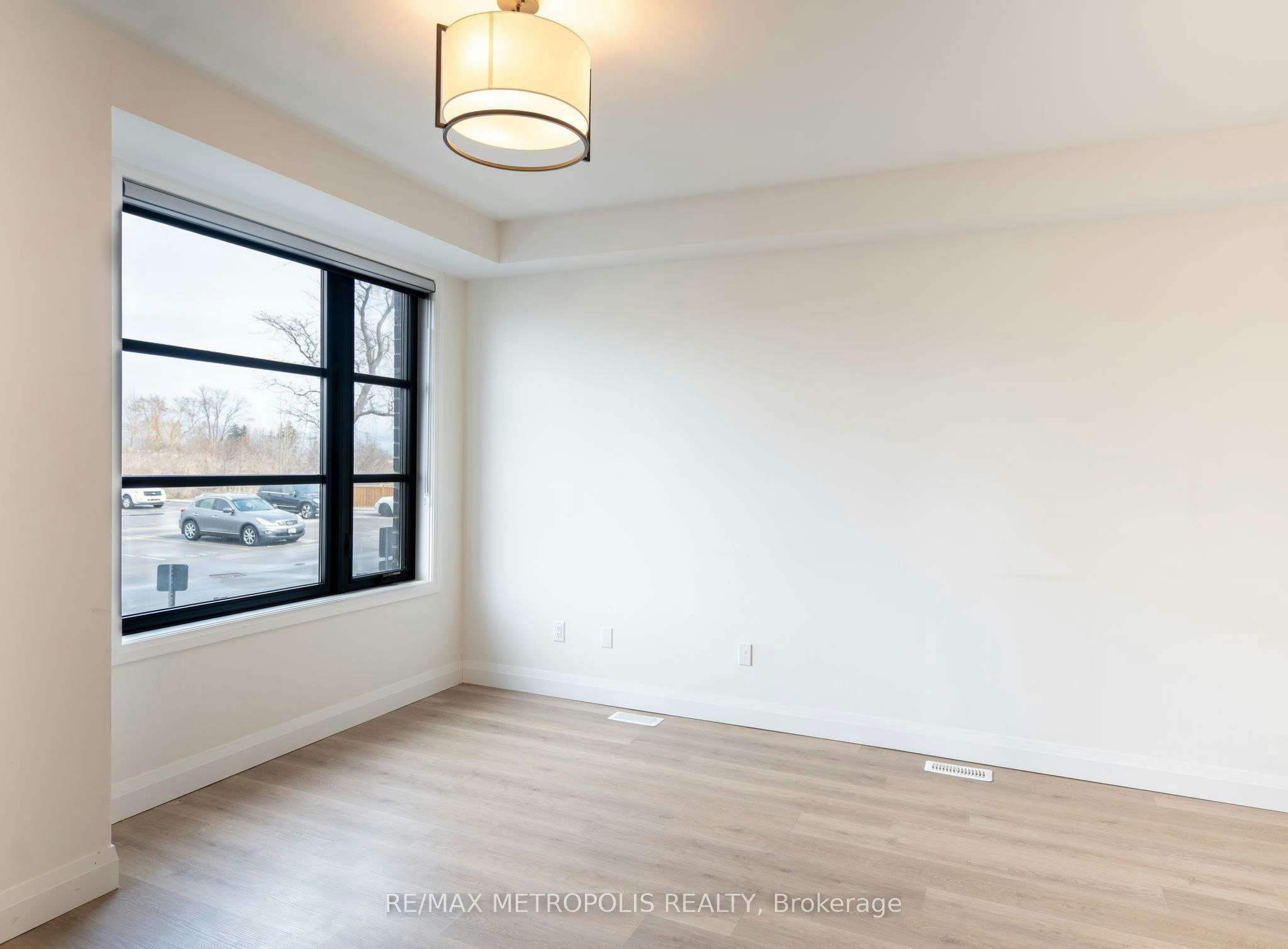 121-3900 Savoy Street, London, ON, N6P 0E3 - 6
