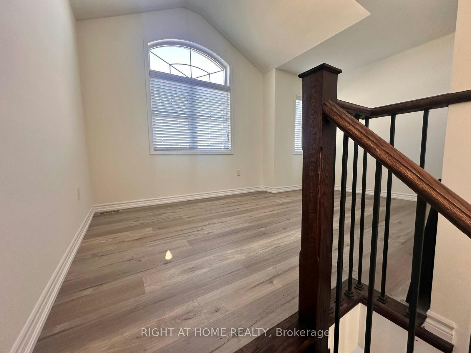 516 Equestrian Way, Cambridge, ON, N3E 0B5 - 11