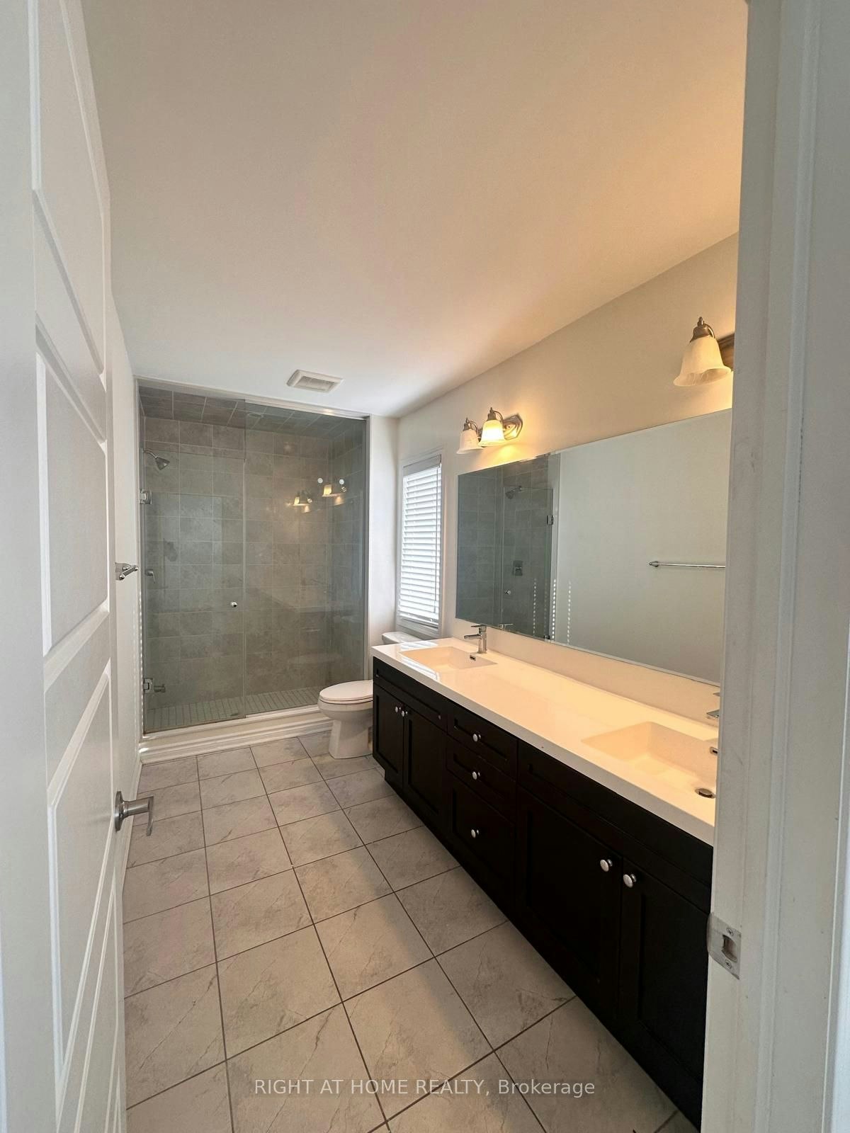 516 Equestrian Way, Cambridge, ON, N3E 0B5 - 19