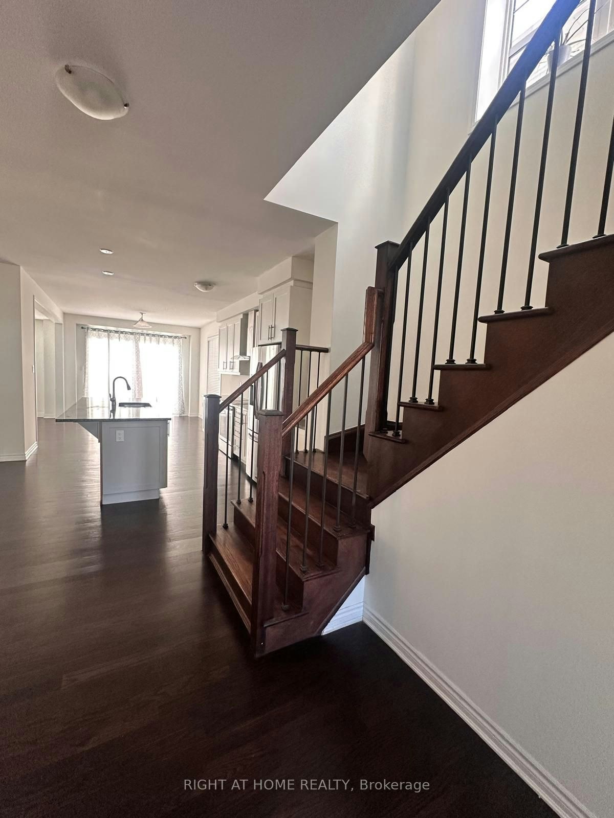 516 Equestrian Way, Cambridge, ON, N3E 0B5 - 4