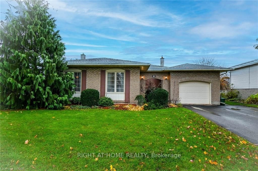 Lower Unit-43 Glenayr Place, Welland, ON, L3C 3M6