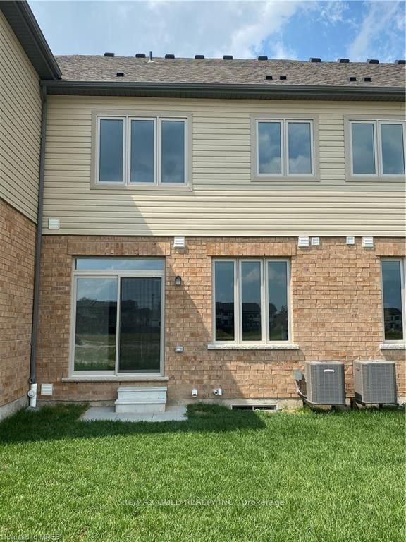 27 Stonehill Avenue, Kitchener, ON, N2R 1R7 - 18