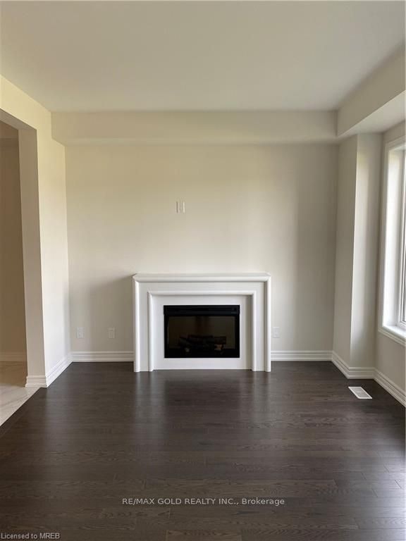27 Stonehill Avenue, Kitchener, ON, N2R 1R7 - 2