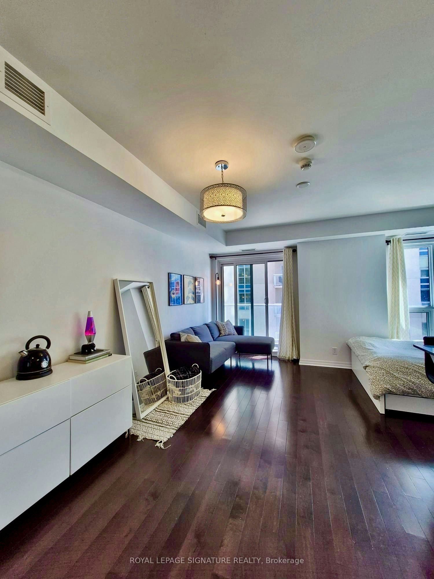 1208-242 Rideau Street, Ottawa, ON, K1N 0B7 - 7