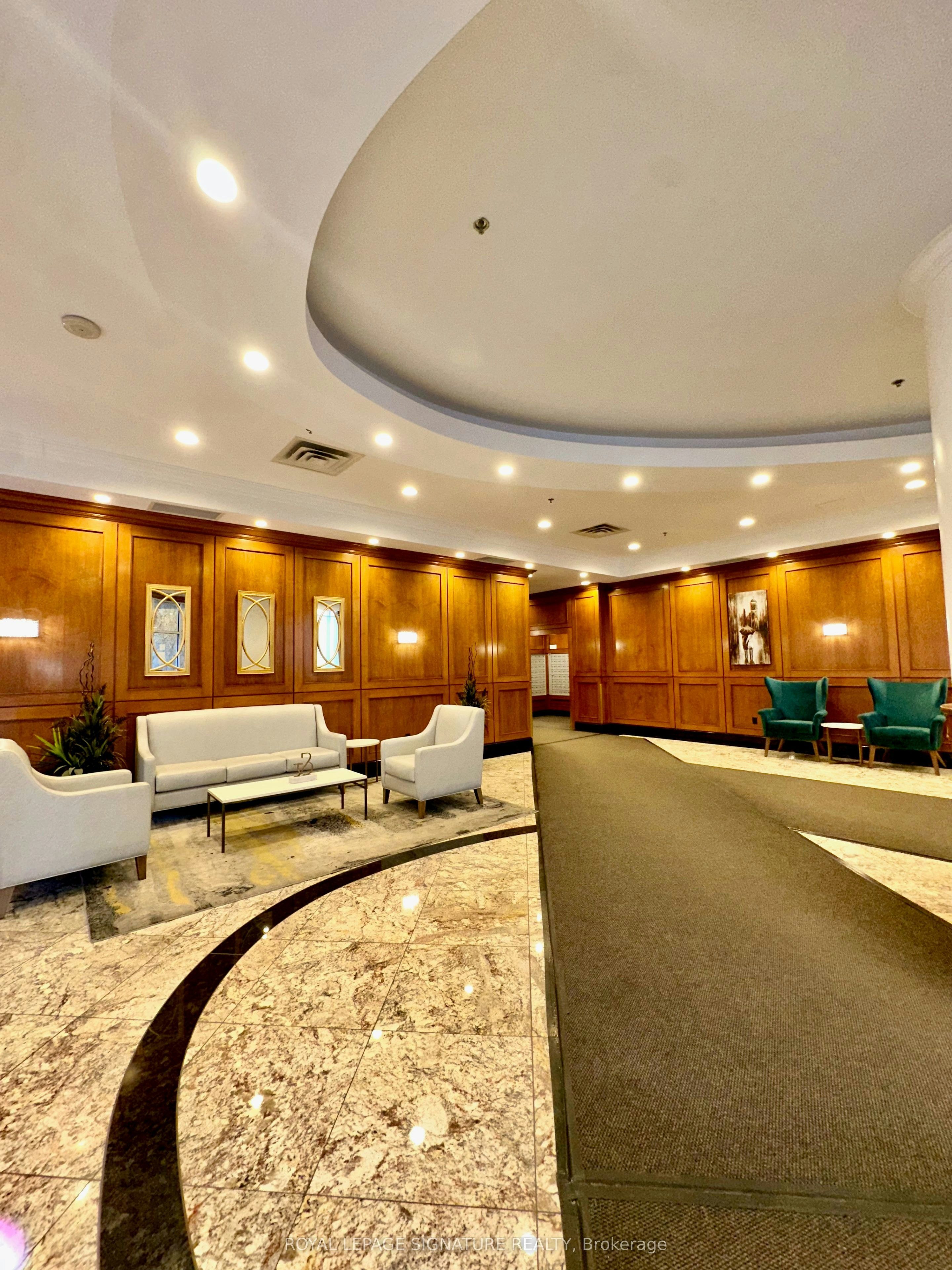 1208-242 Rideau Street, Ottawa, ON, K1N 0B7 - 2