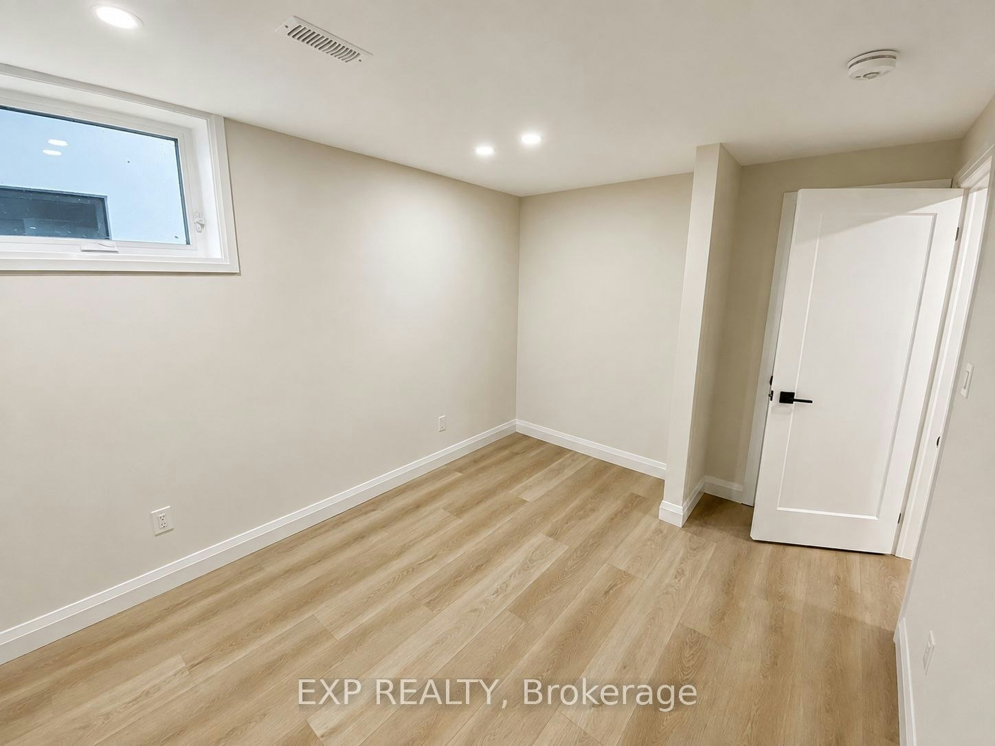 Lower-11 Chester Street, Guelph, ON, N1H 1K7 - 7