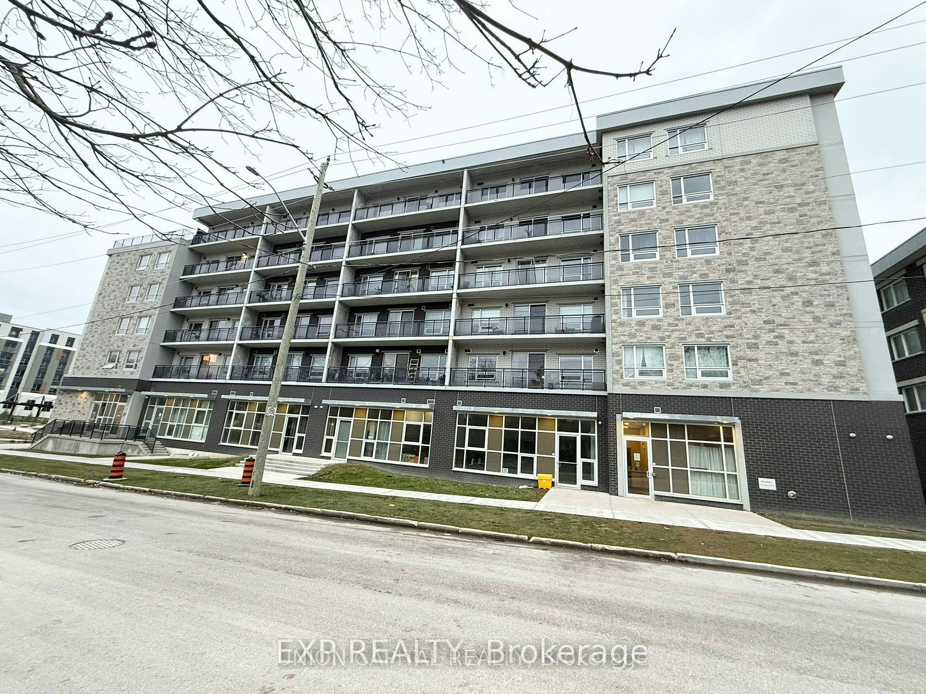 F101-275 Larch Street, Waterloo, ON, N2L 0J3