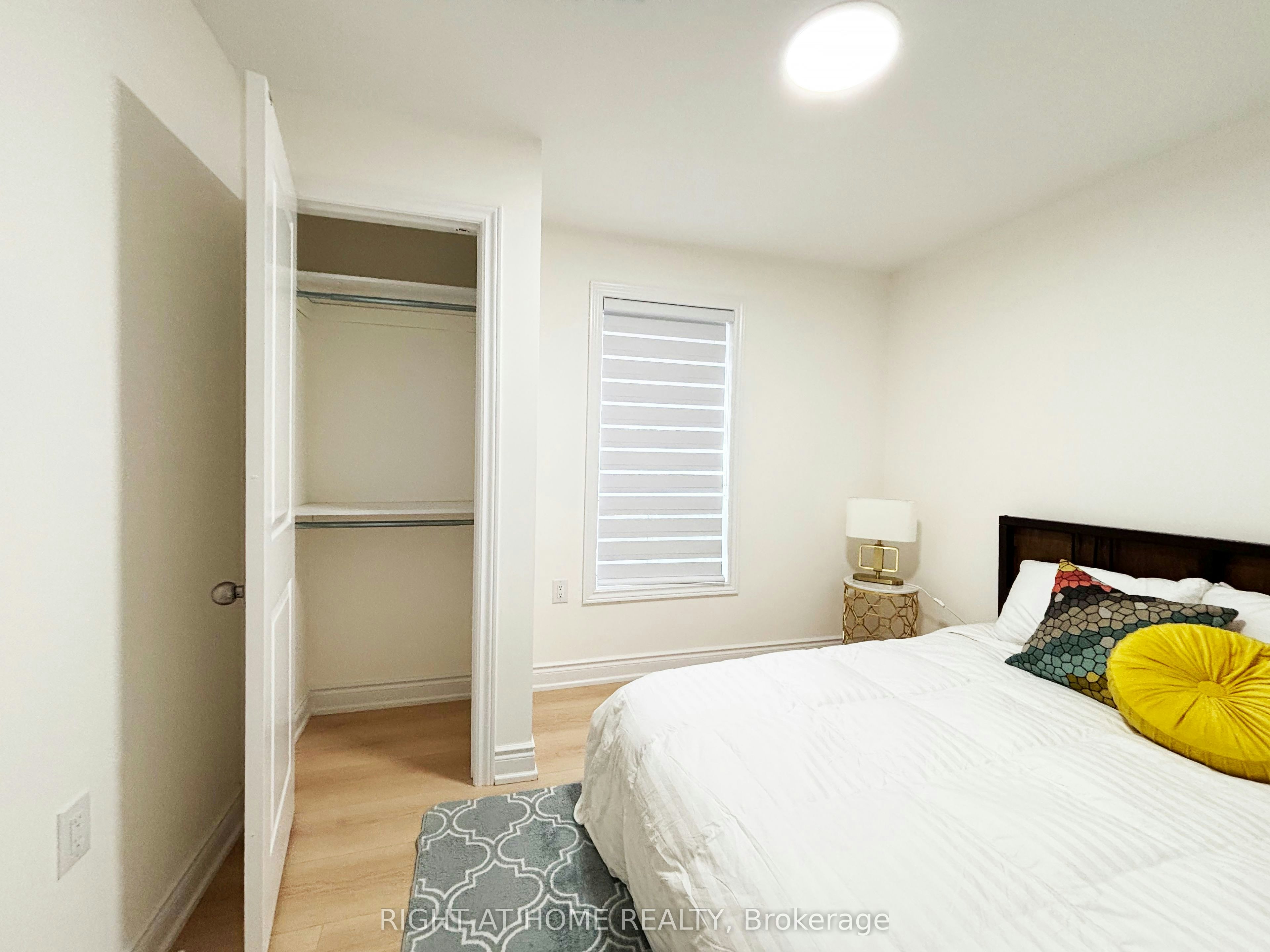 Upper-11 Holton Avenue N, Hamilton, ON, L8L 6H3 - 25