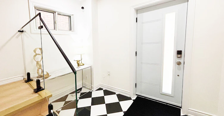 Upper-11 Holton Avenue N, Hamilton, ON, L8L 6H3 - 6