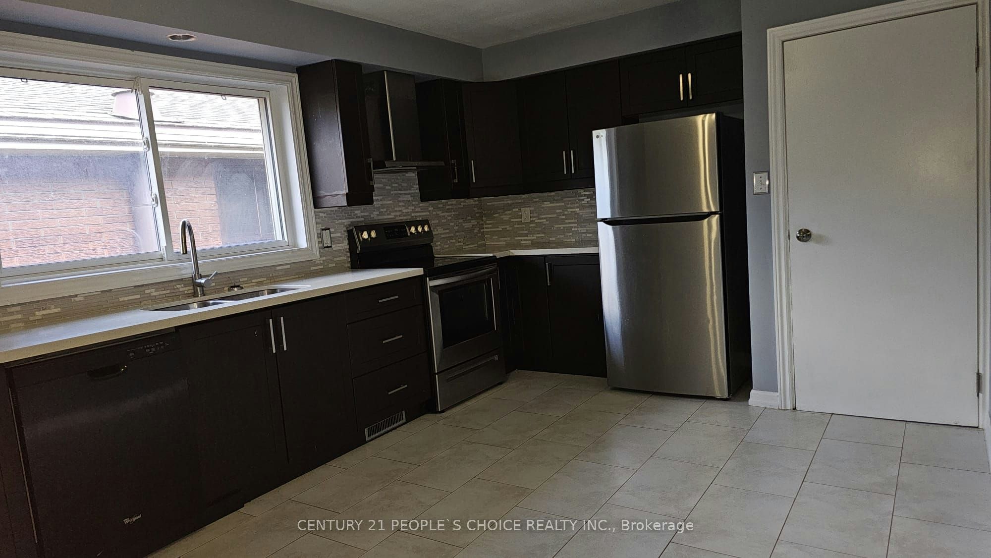 98 Lynbrook Drive, Hamilton, ON, L9C 2K9 - 8