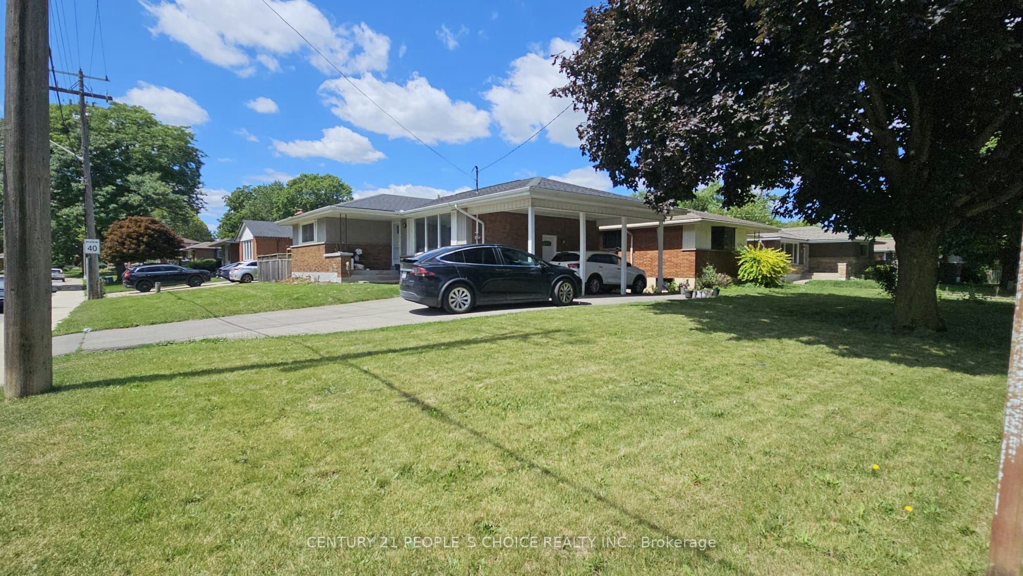 98 Lynbrook Drive, Hamilton, ON, L9C 2K9 - 2