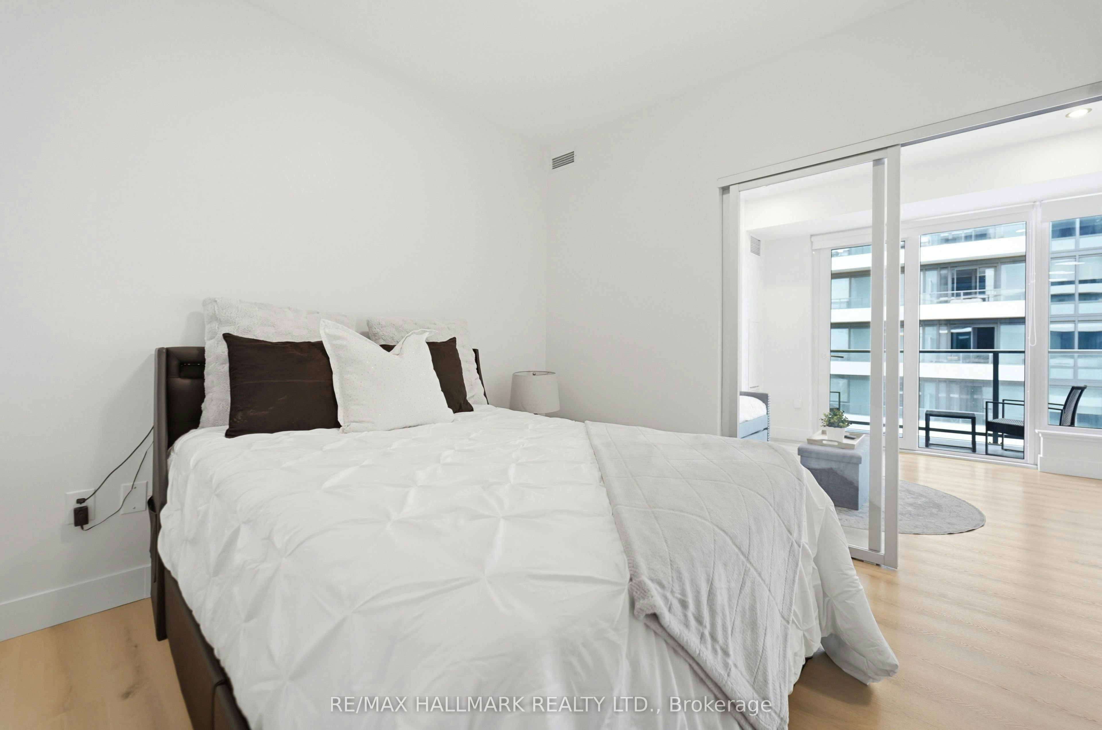 1403-5 Wellington Street S, Kitchener, ON, N2G 0E3 - 12