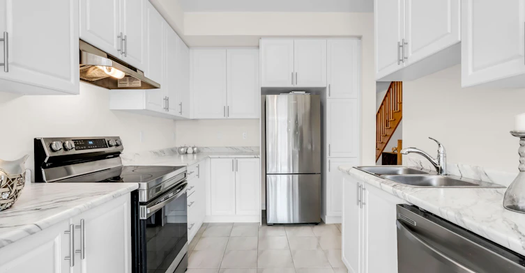 21 Sapphire Way, Thorold, ON, L0S 1A0 - 15
