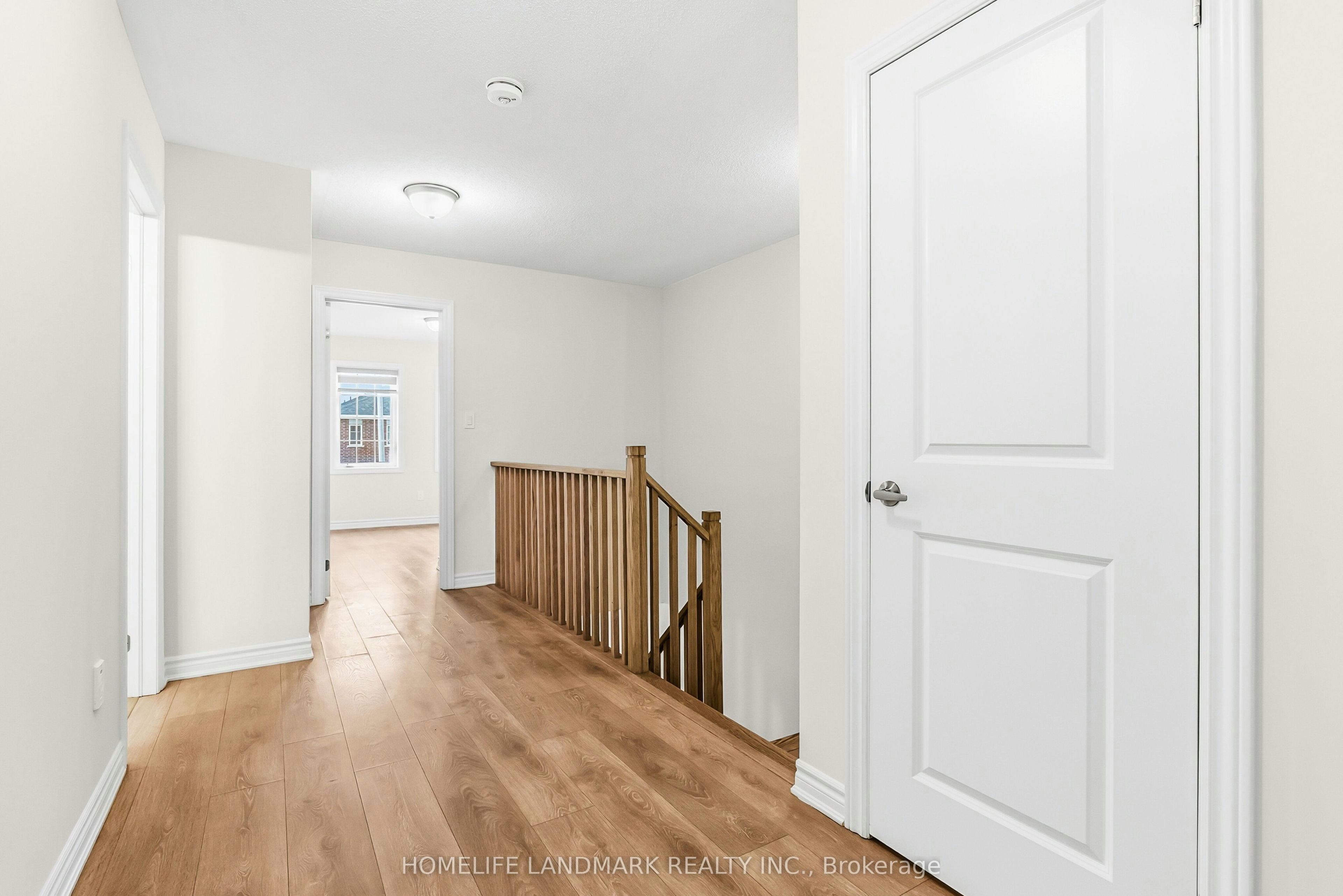 21 Sapphire Way, Thorold, ON, L0S 1A0 - 22