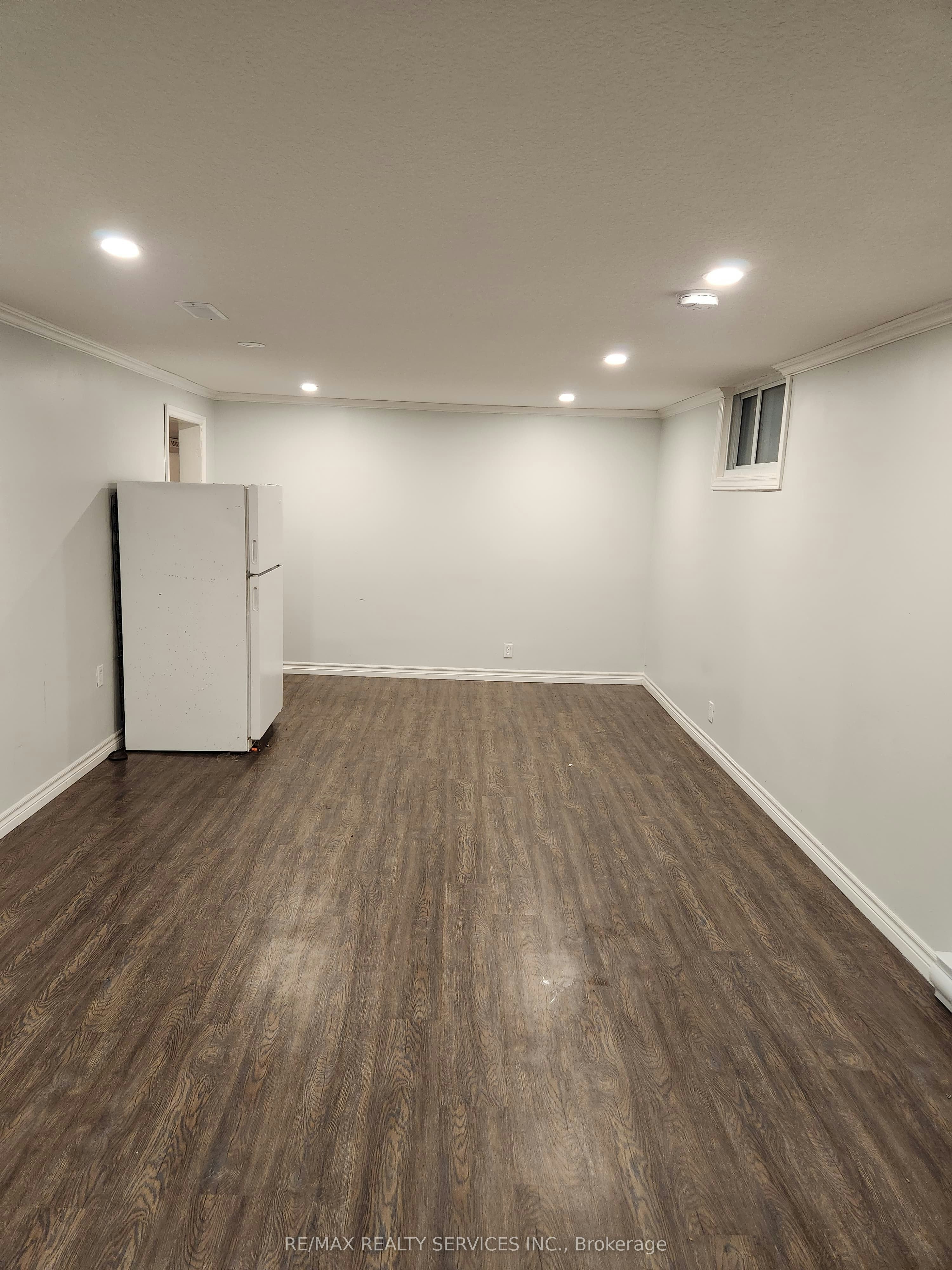 Basement-71 Helene Crescent, Waterloo, ON, N2L 5E6 - 8
