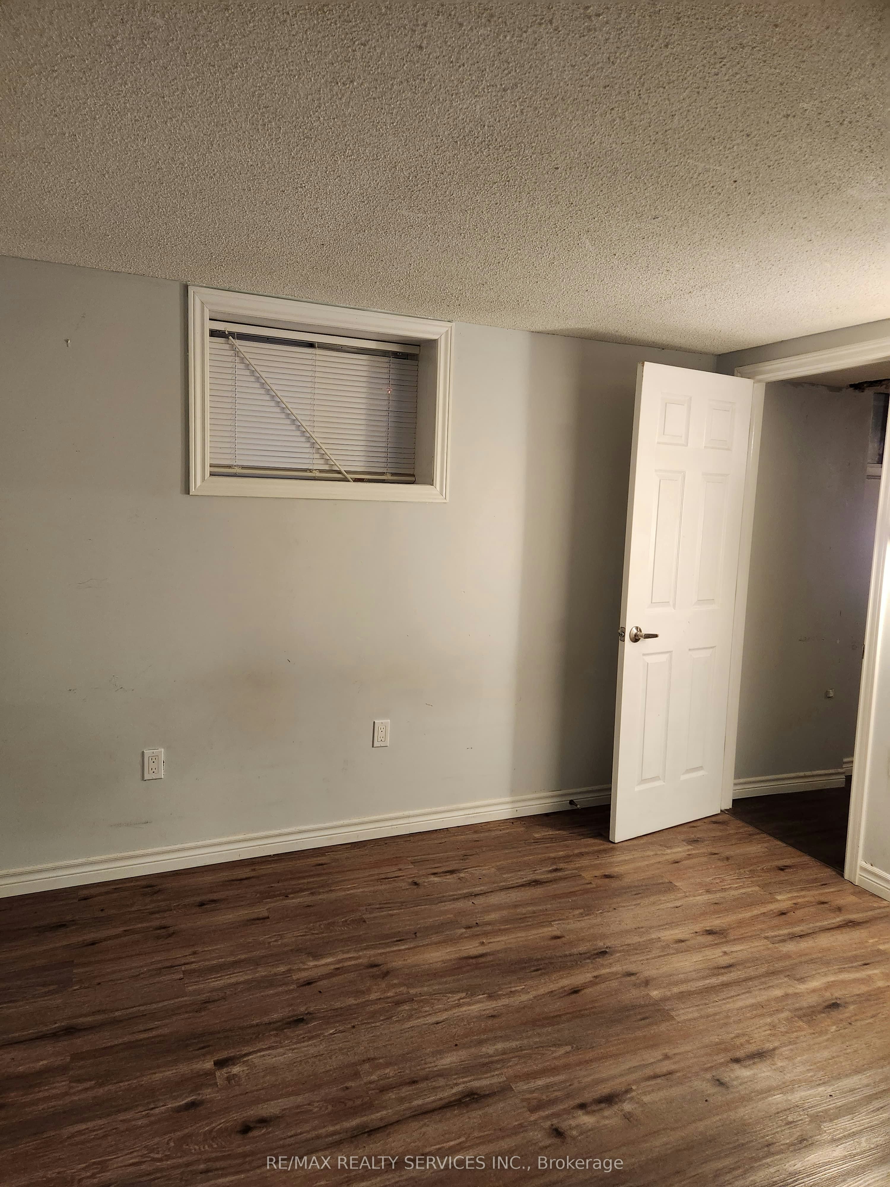Basement-71 Helene Crescent, Waterloo, ON, N2L 5E6 - 14