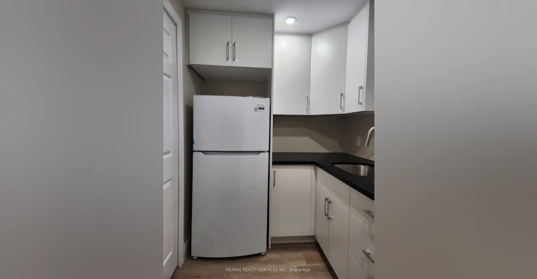 BASEMENT-464 Thorndale Drive, Waterloo, ON, N2T 1W5 - 24