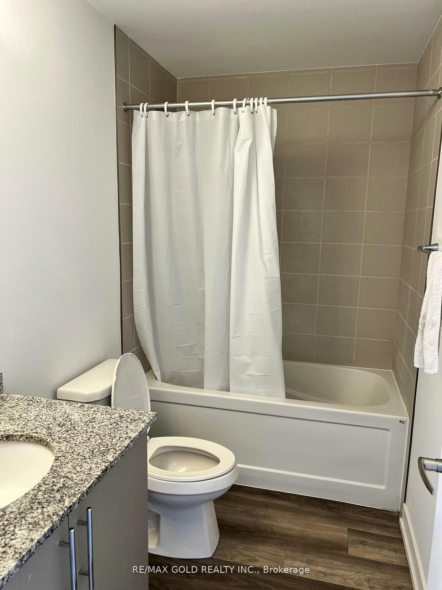 44-205 West Oak Trail, Kitchener, ON, N2R 0R9 - 17