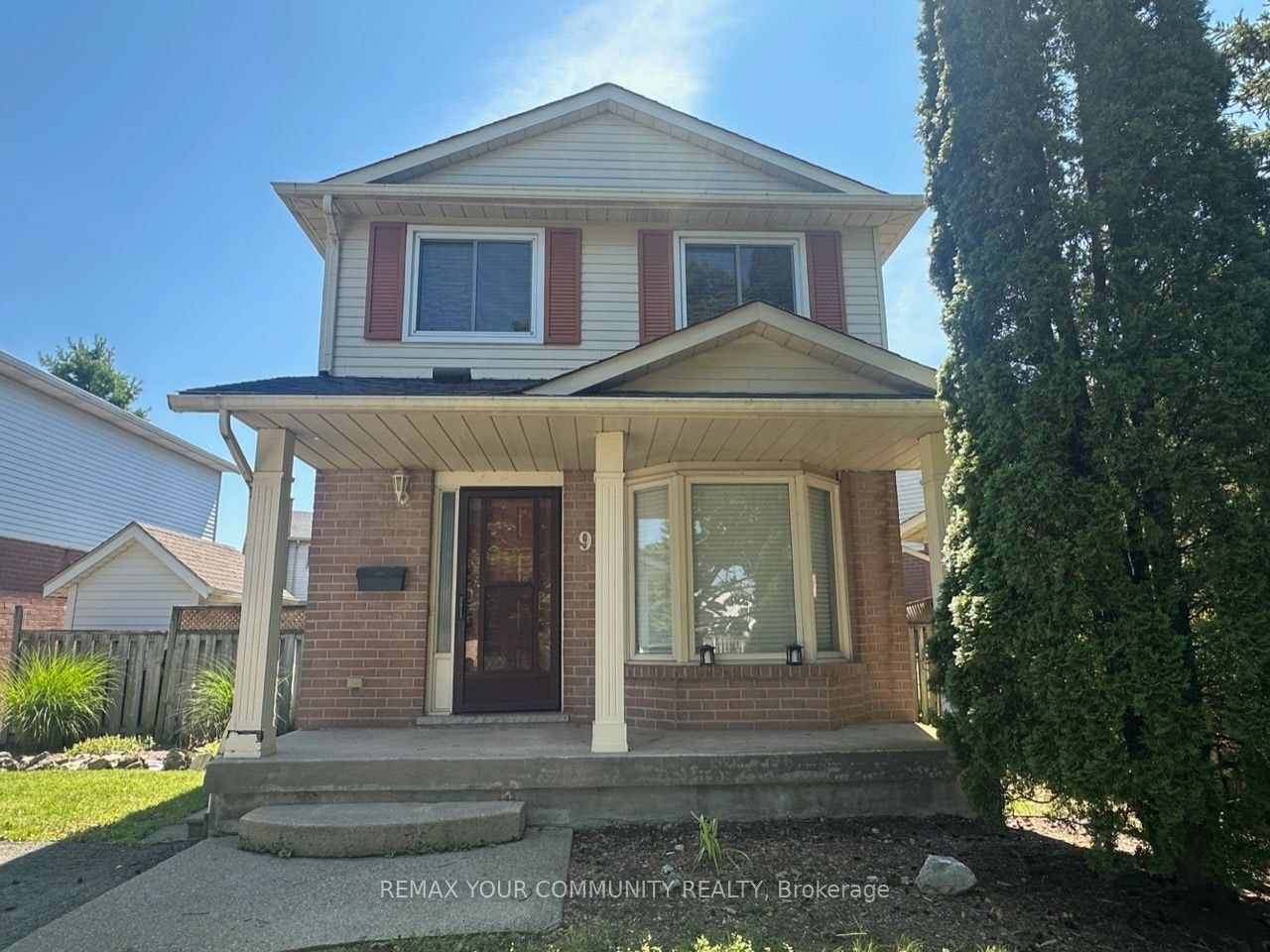 9 Buchanan Crescent, Thorold, ON, L2V 4S2
