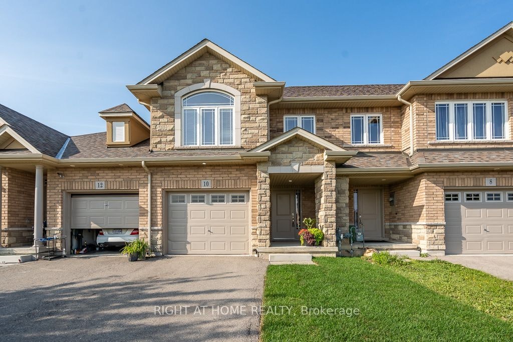 10 Cittadella Boulevard, Hamilton, ON, L8J 3H5
