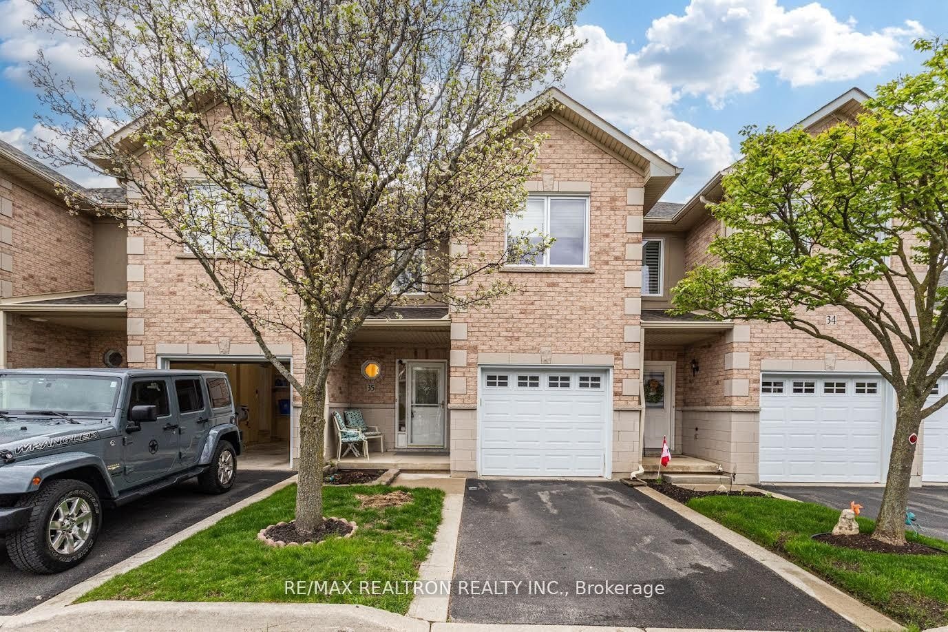 35-81 Valridge Drive, Hamilton, ON, L9G 5B6