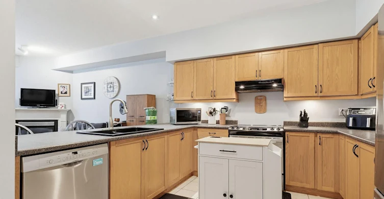 35-81 Valridge Drive, Hamilton, ON, L9G 5B6 - 6