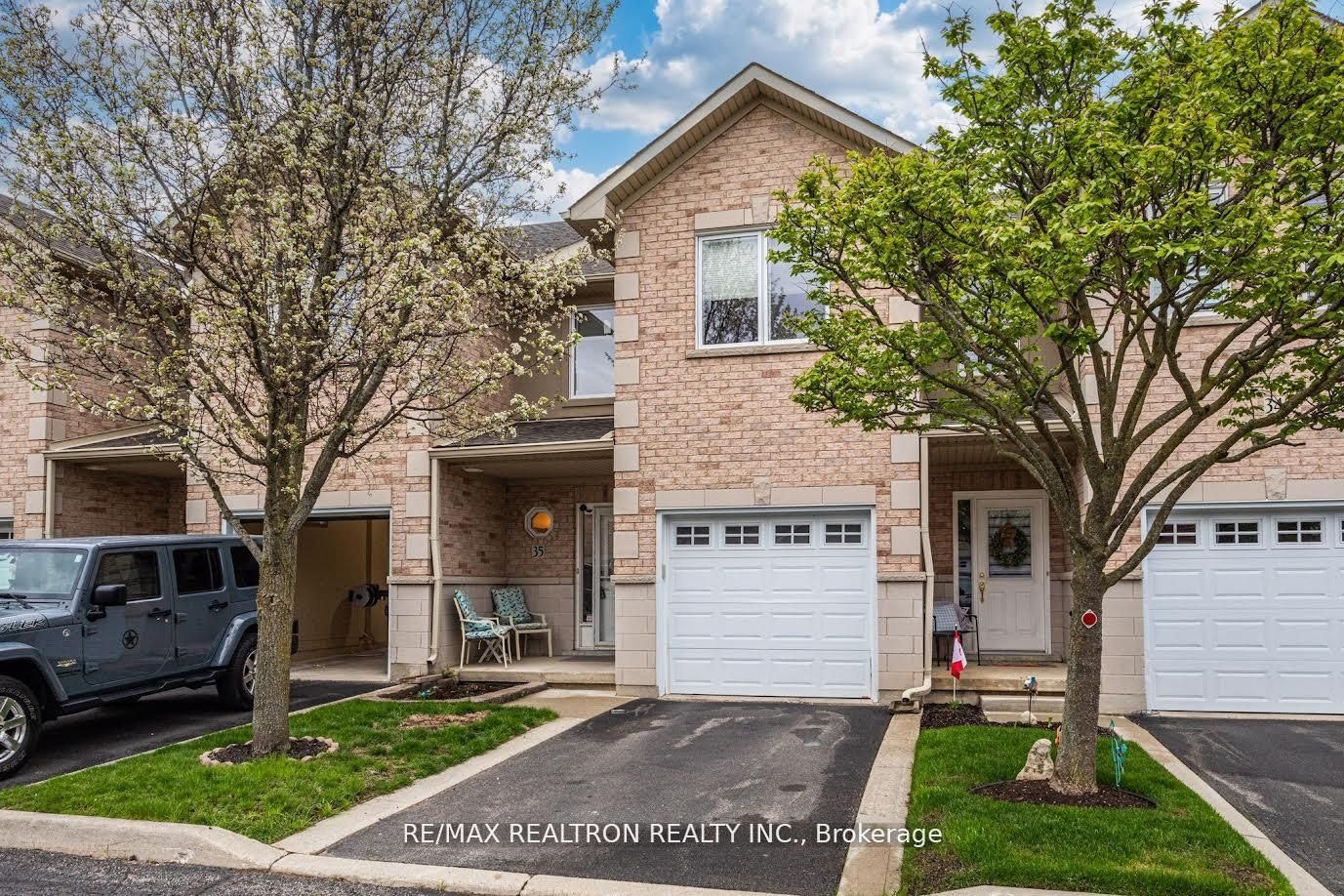 35-81 Valridge Drive, Hamilton, ON, L9G 5B6 - 2