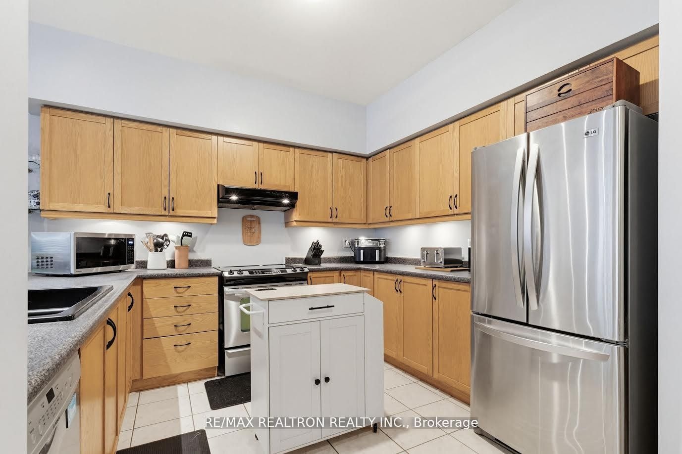 35-81 Valridge Drive, Hamilton, ON, L9G 5B6 - 5