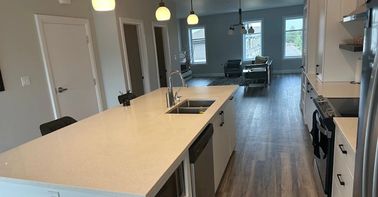108-361 Quarter Town Line, Tillsonburg, ON, N4G 0K2 - 4