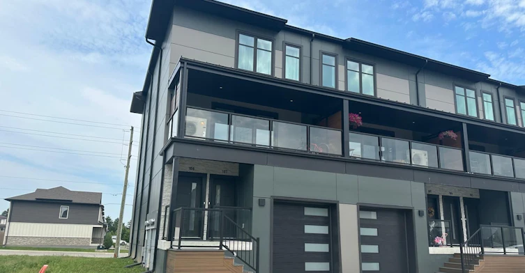 108-361 Quarter Town Line, Tillsonburg, ON, N4G 0K2