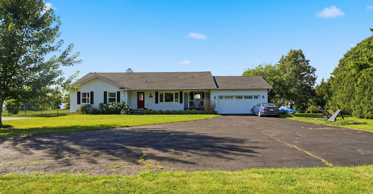 2352 County Road 3 N/A, Prince Edward County, ON, K0K 1L0
