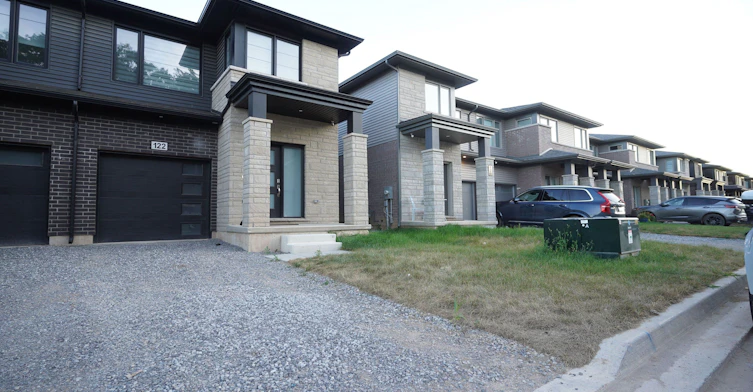 122 Willson Drive, Thorold, ON, L3B 0A1 - 4