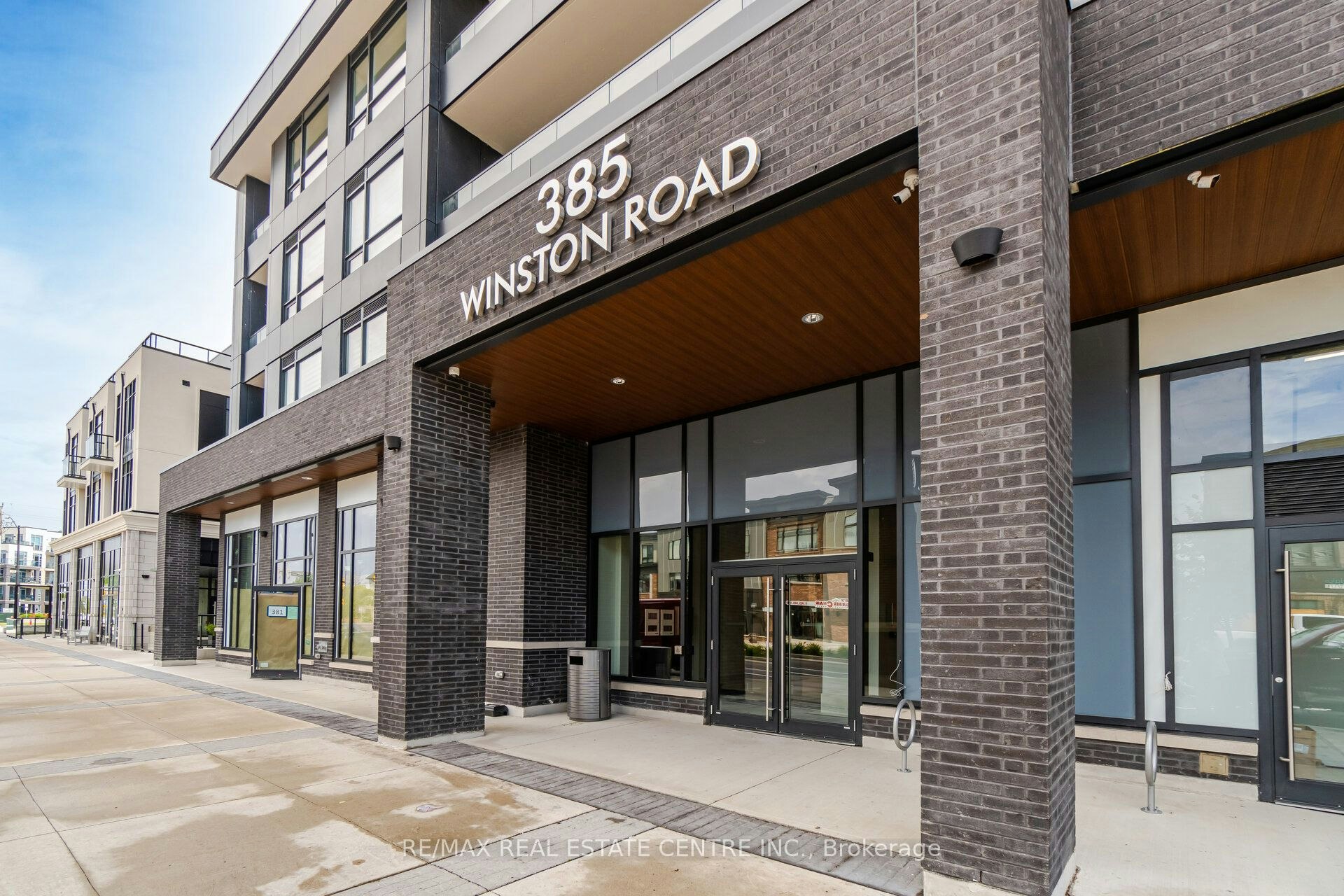 1505-385 Winston Road, Grimsby, ON, L3M 0J3 - 2