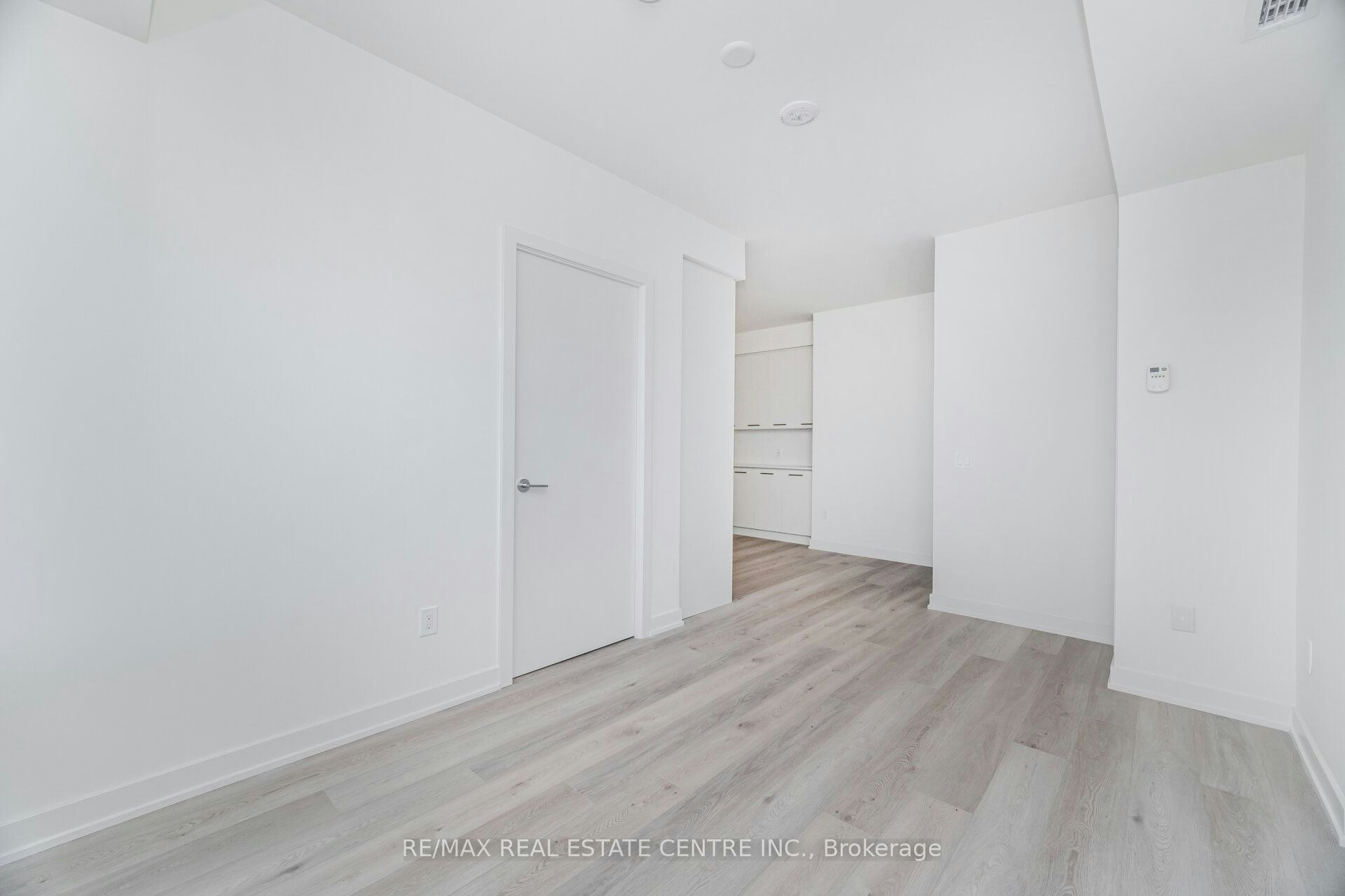 1505-385 Winston Road, Grimsby, ON, L3M 0J3 - 14