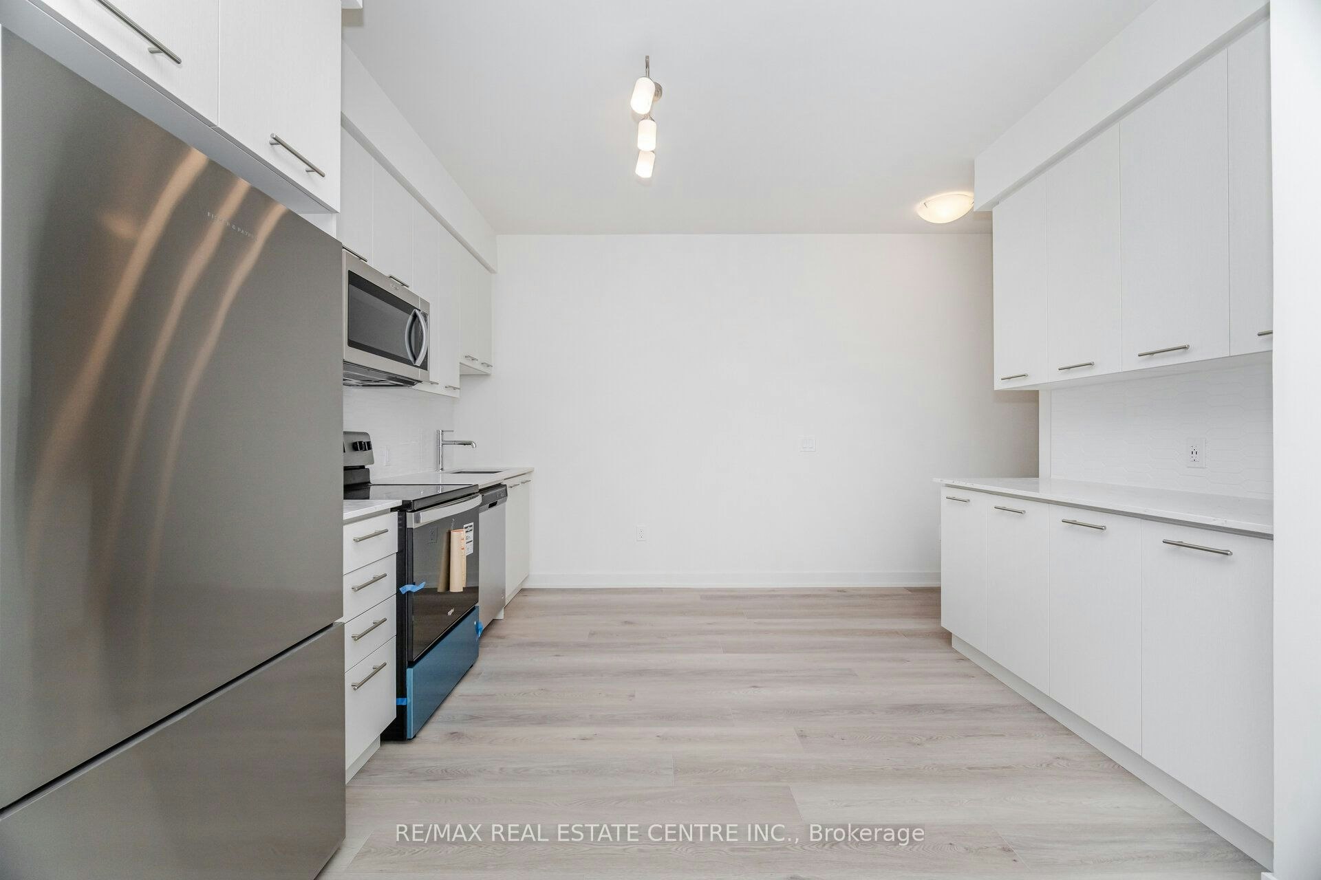 1505-385 Winston Road, Grimsby, ON, L3M 0J3 - 10