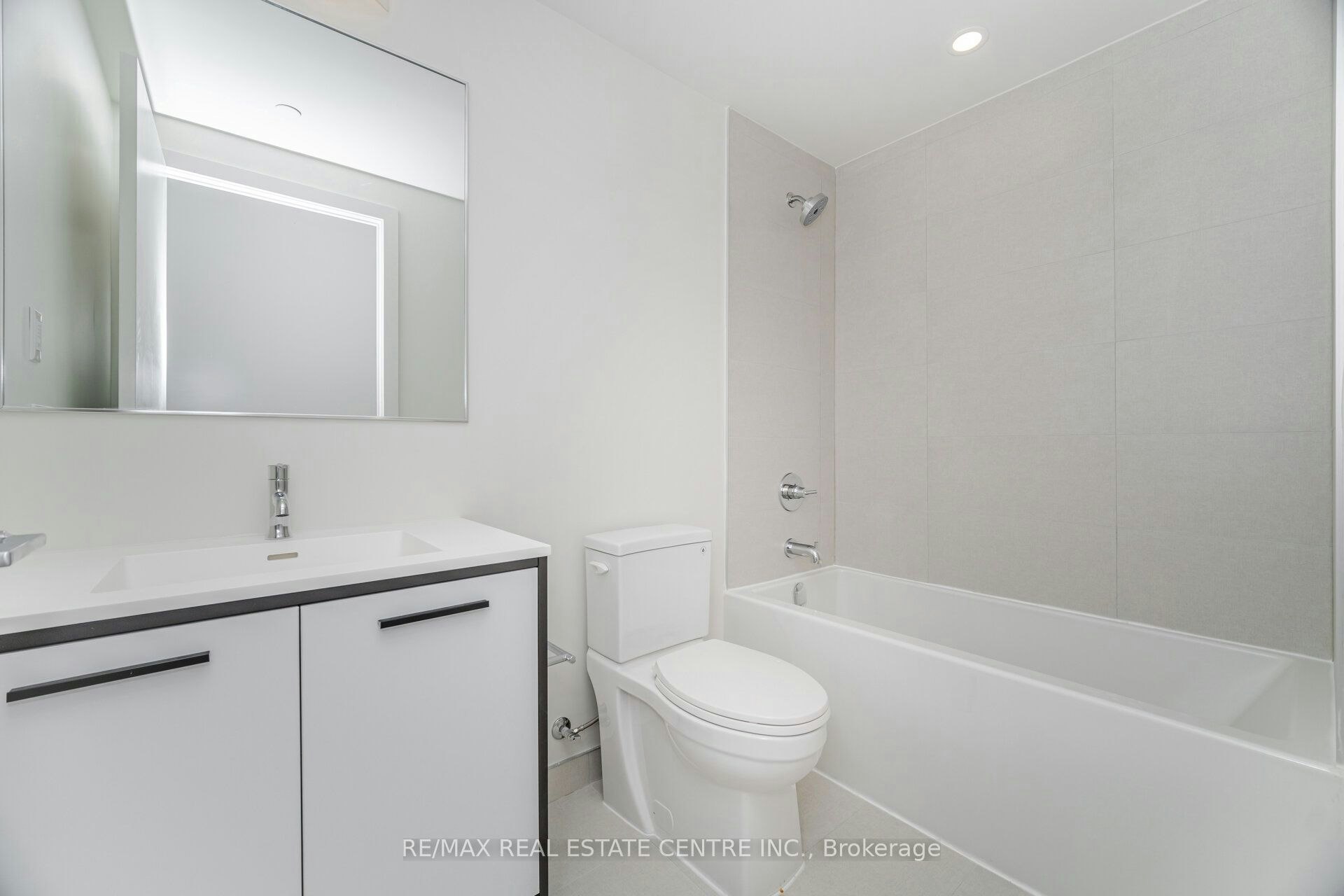 1505-385 Winston Road, Grimsby, ON, L3M 0J3 - 20