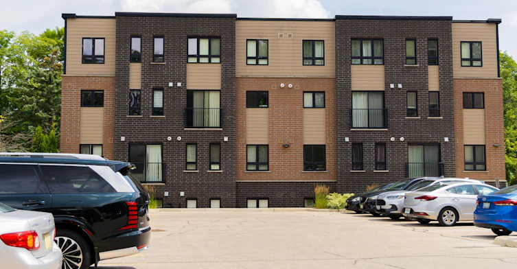 A5-190 Century Hill Drive, Kitchener, ON, N2E 2W6