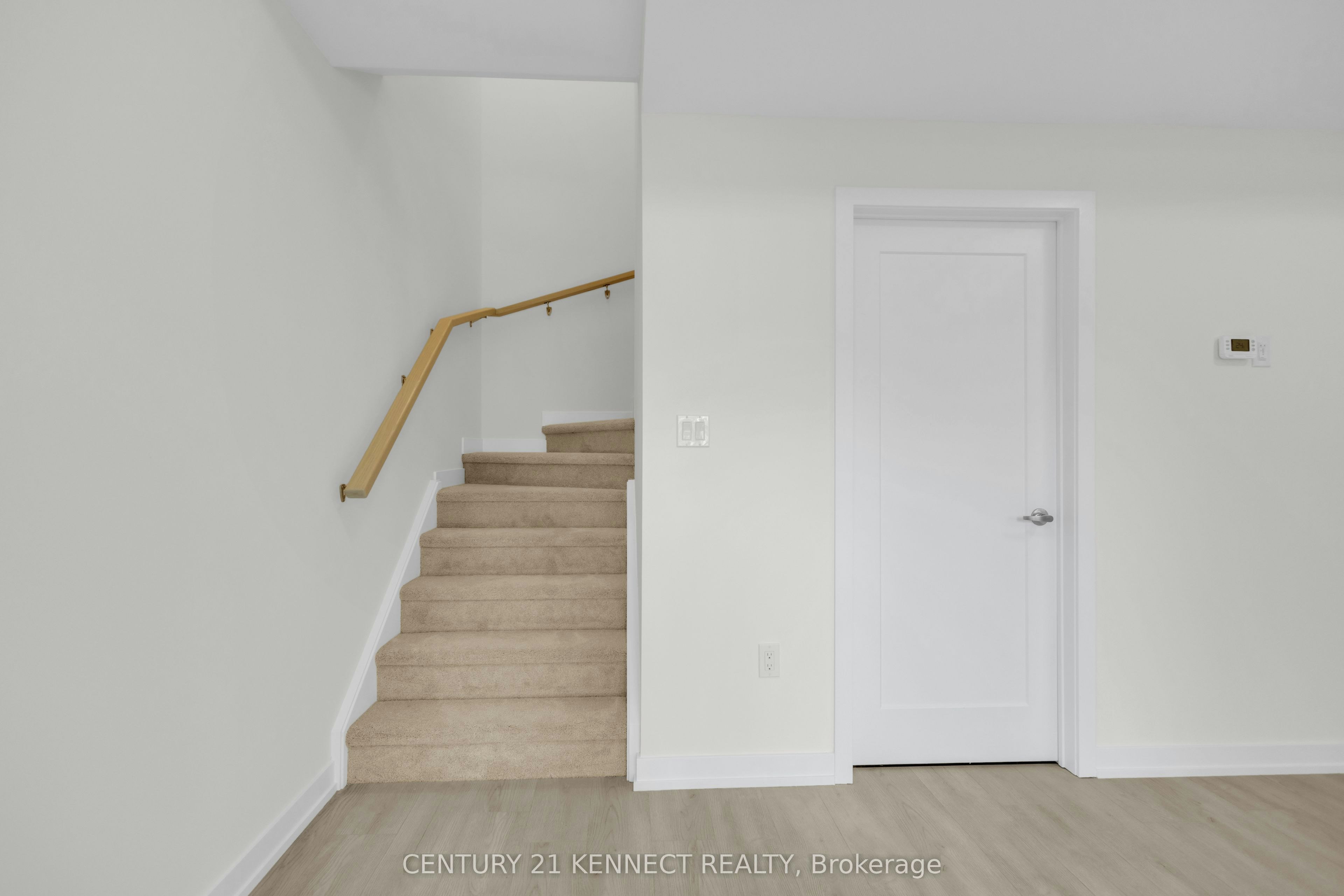 82-42 Lowes Road W, Guelph, ON, N1G 4X2 - 18