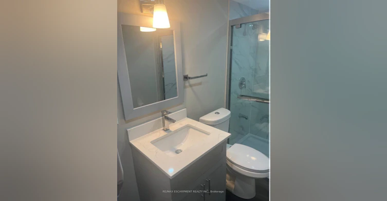 LOWER-59 Edwina Court, Hamilton, ON, L8V 4M2 - 8