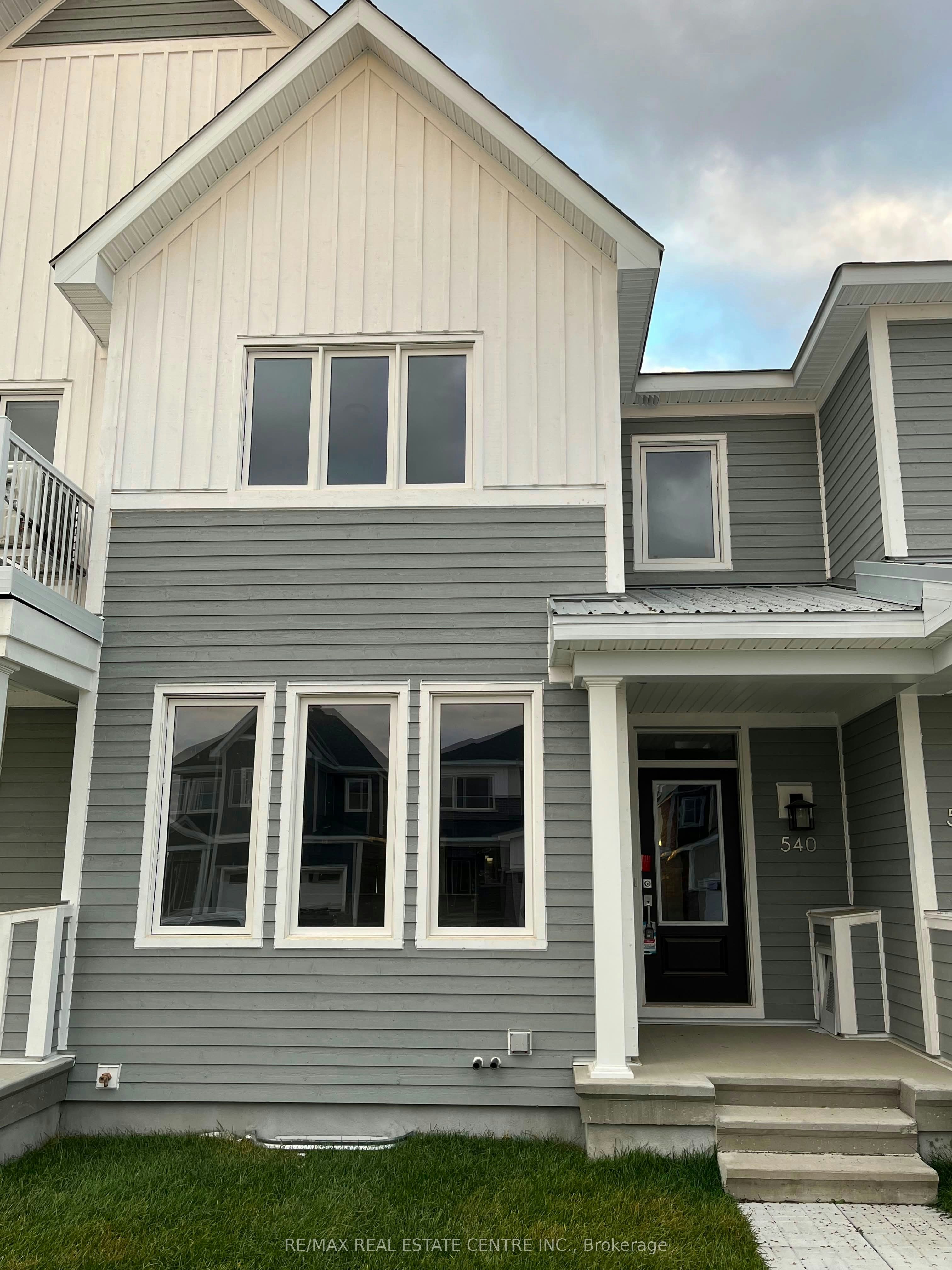 540 Oldenburg Avenue, Ottawa, ON, K0A 2Z0