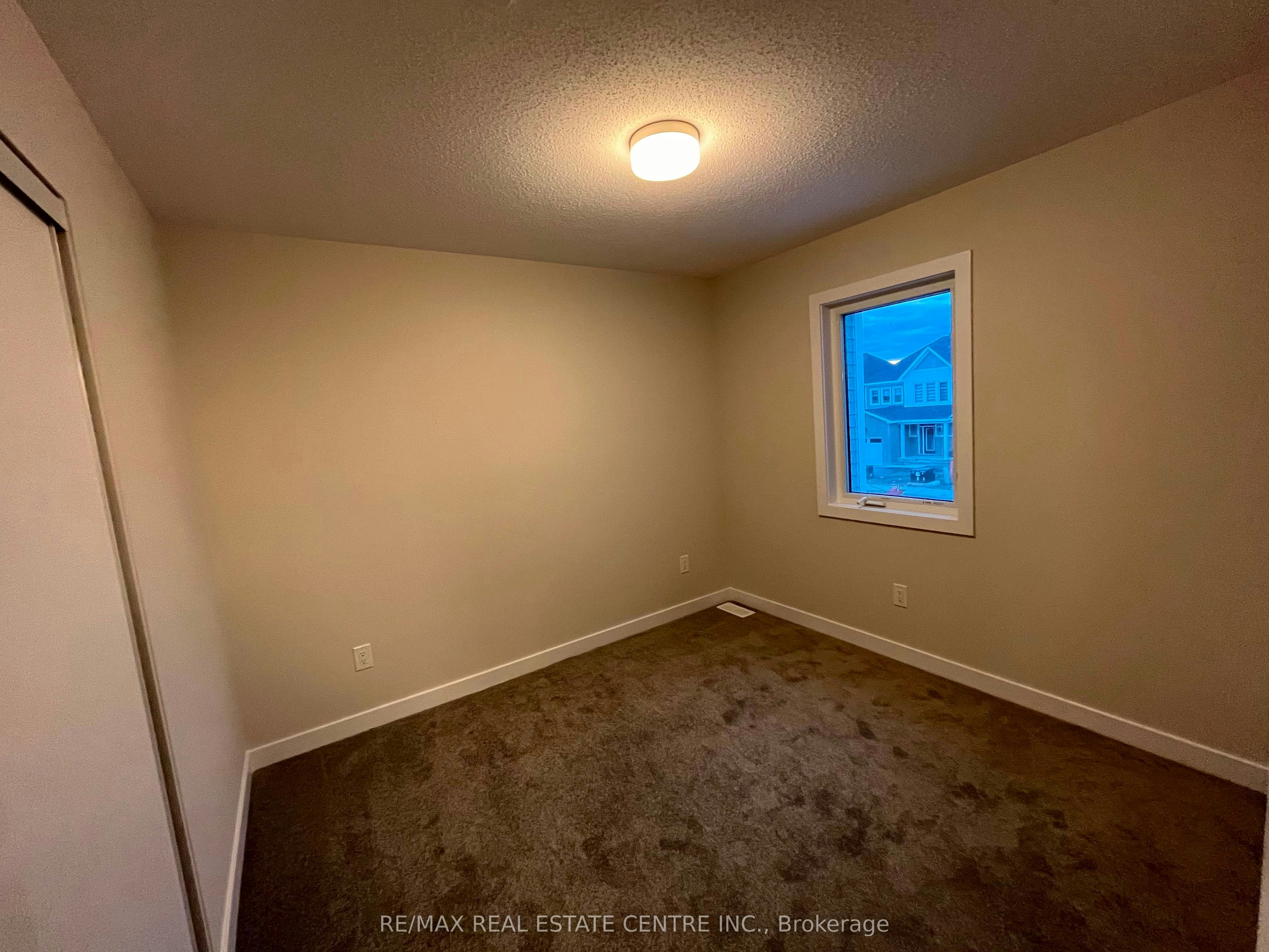 540 Oldenburg Avenue, Ottawa, ON, K0A 2Z0 - 9