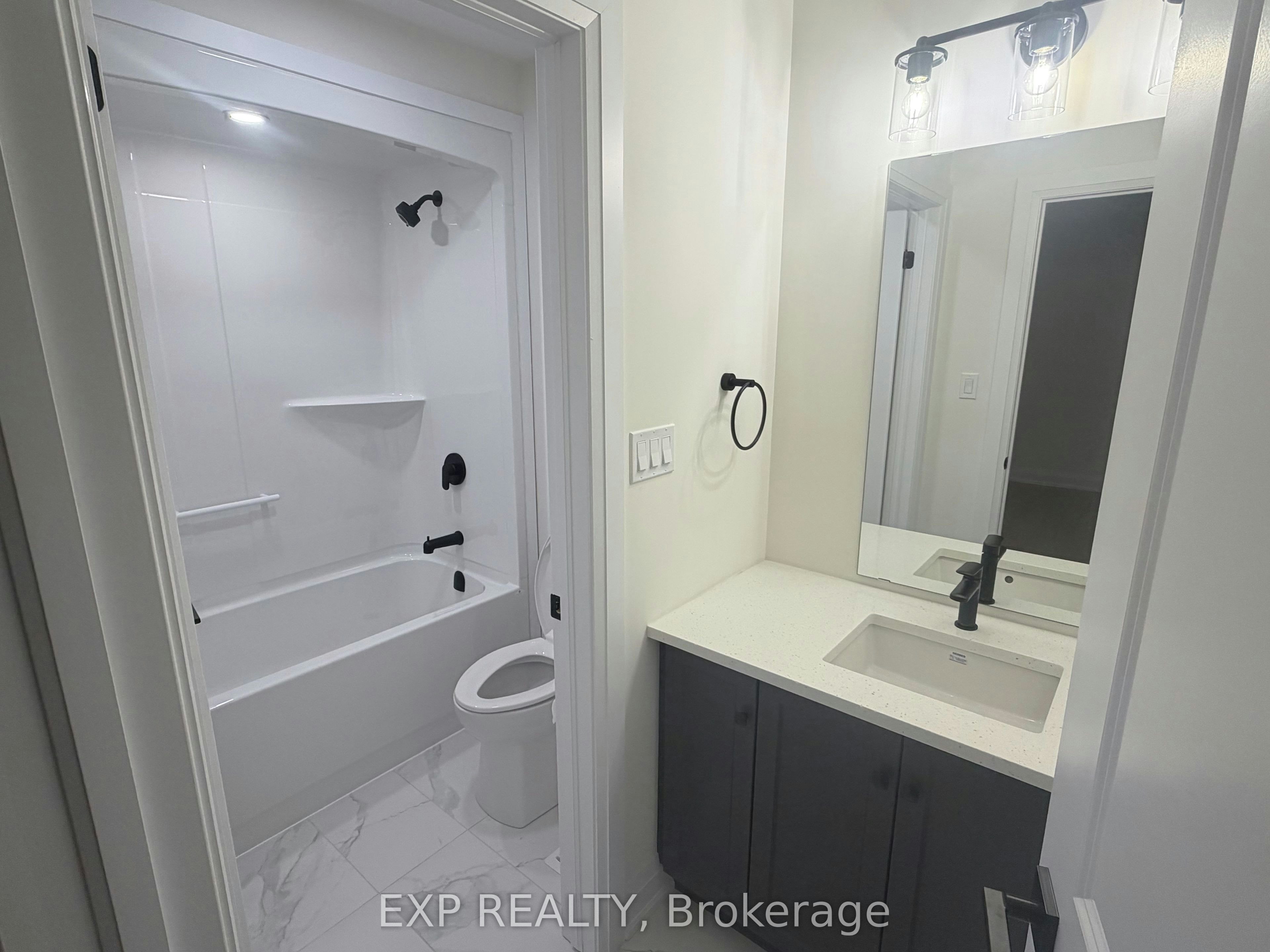 8723 Harlyn Common W, Niagara Falls, ON, L2G 0E4 - 19