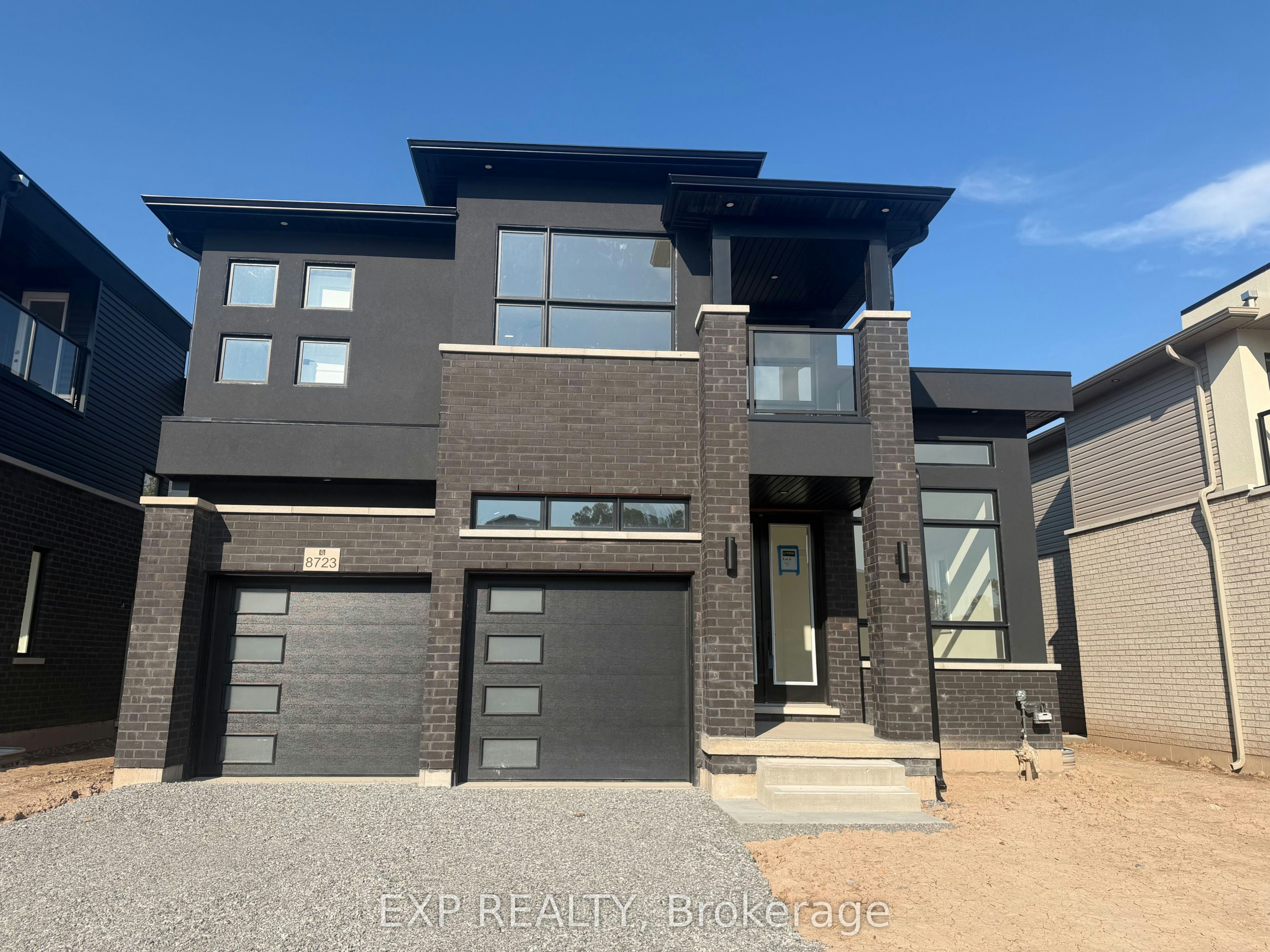 8723 Harlyn Common, Niagara Falls, ON, L2G 0E4