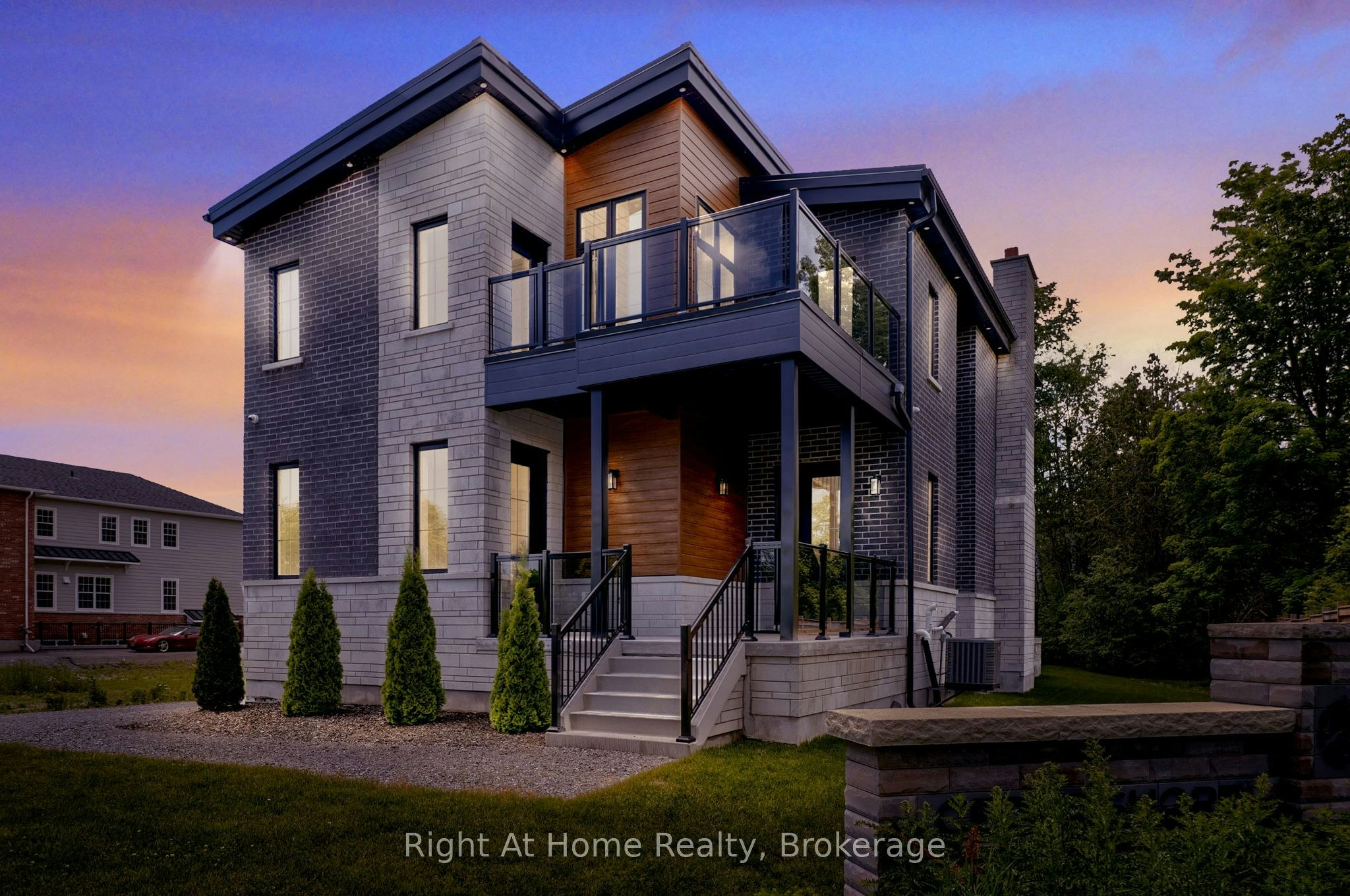 213 Suzanne Mess Boulevard, Cobourg, ON, K9A 3L3