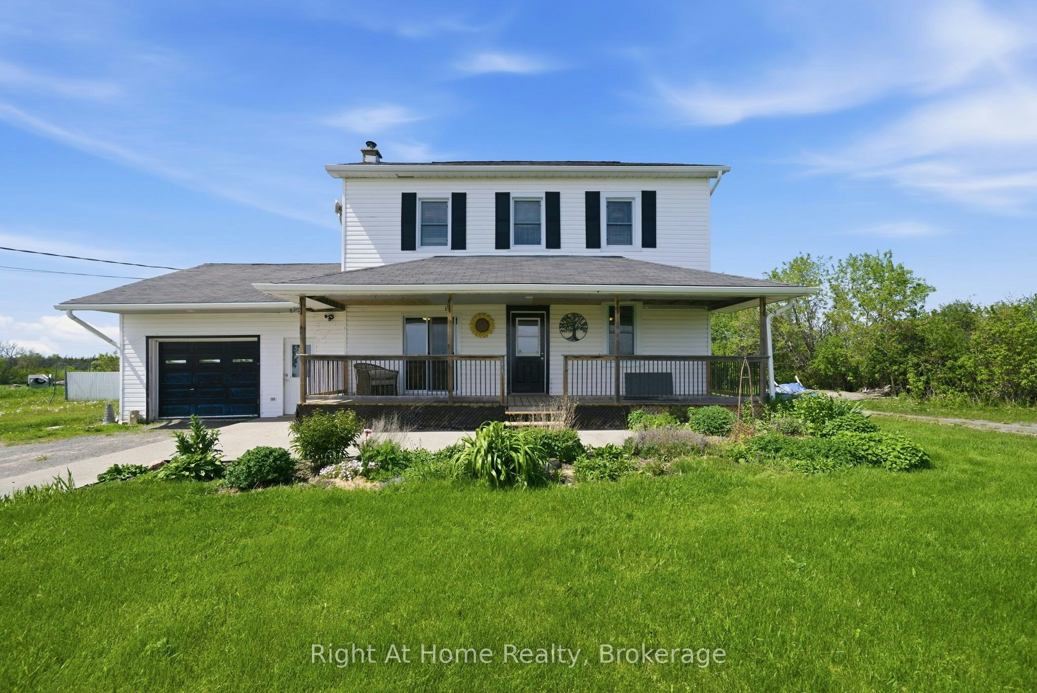 660 County Rd 19 Road, Prince Edward County, ON, K0K 1T0