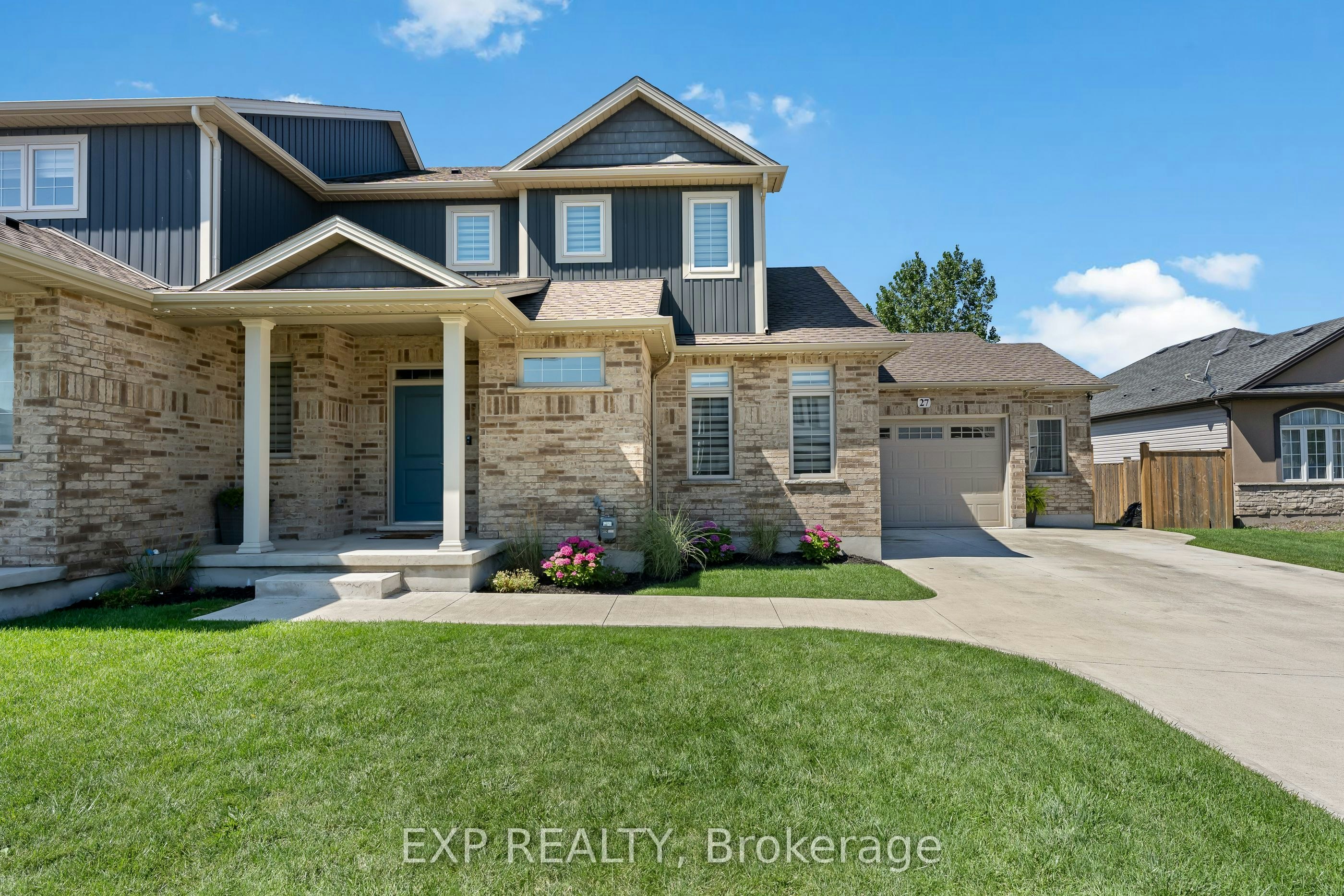 27 Corbin Street, St. Catharines, ON, L2P 0E8