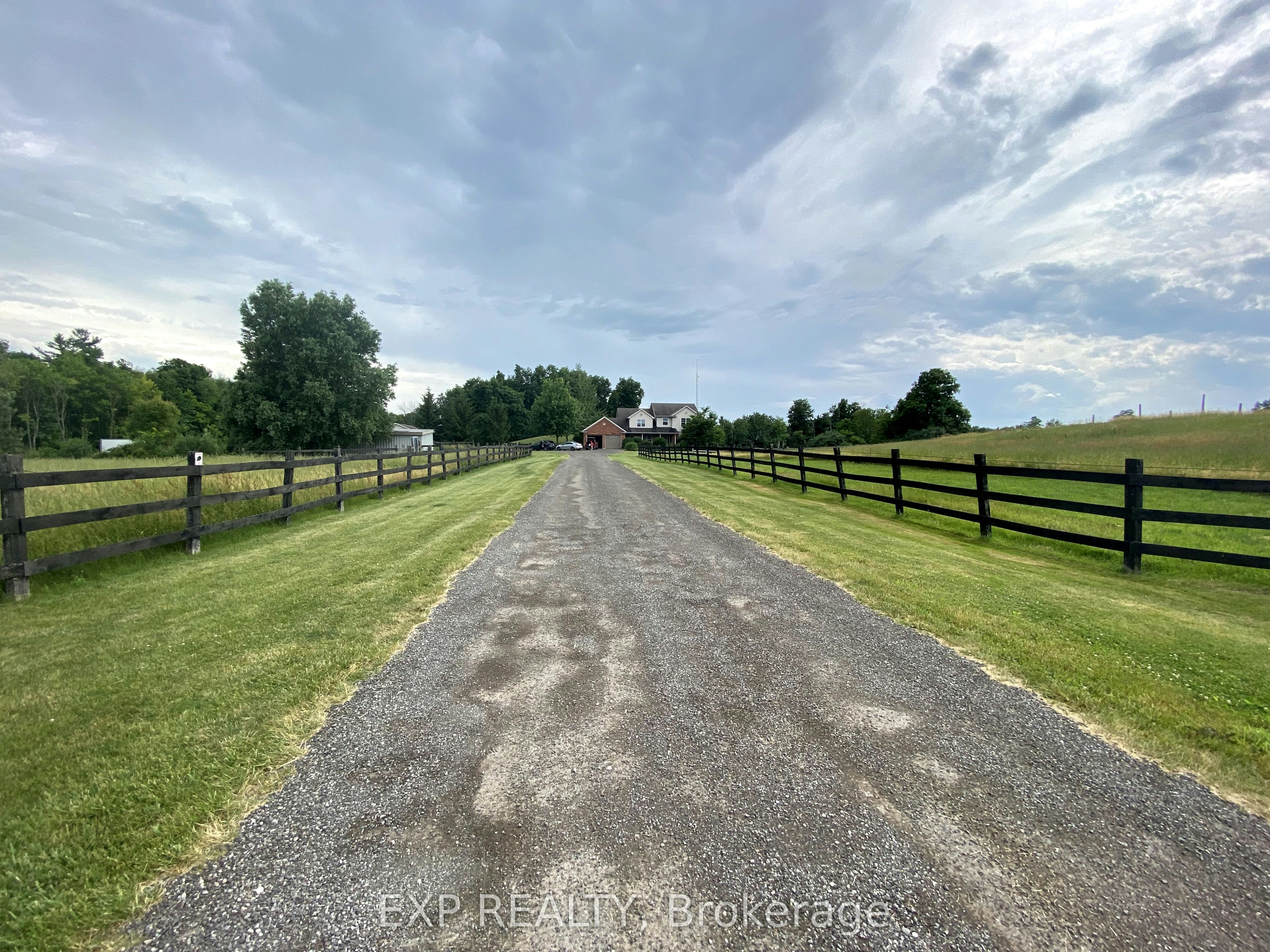 1175 Haldibrook Road S, Hamilton, ON, N3W 1N5 - 4